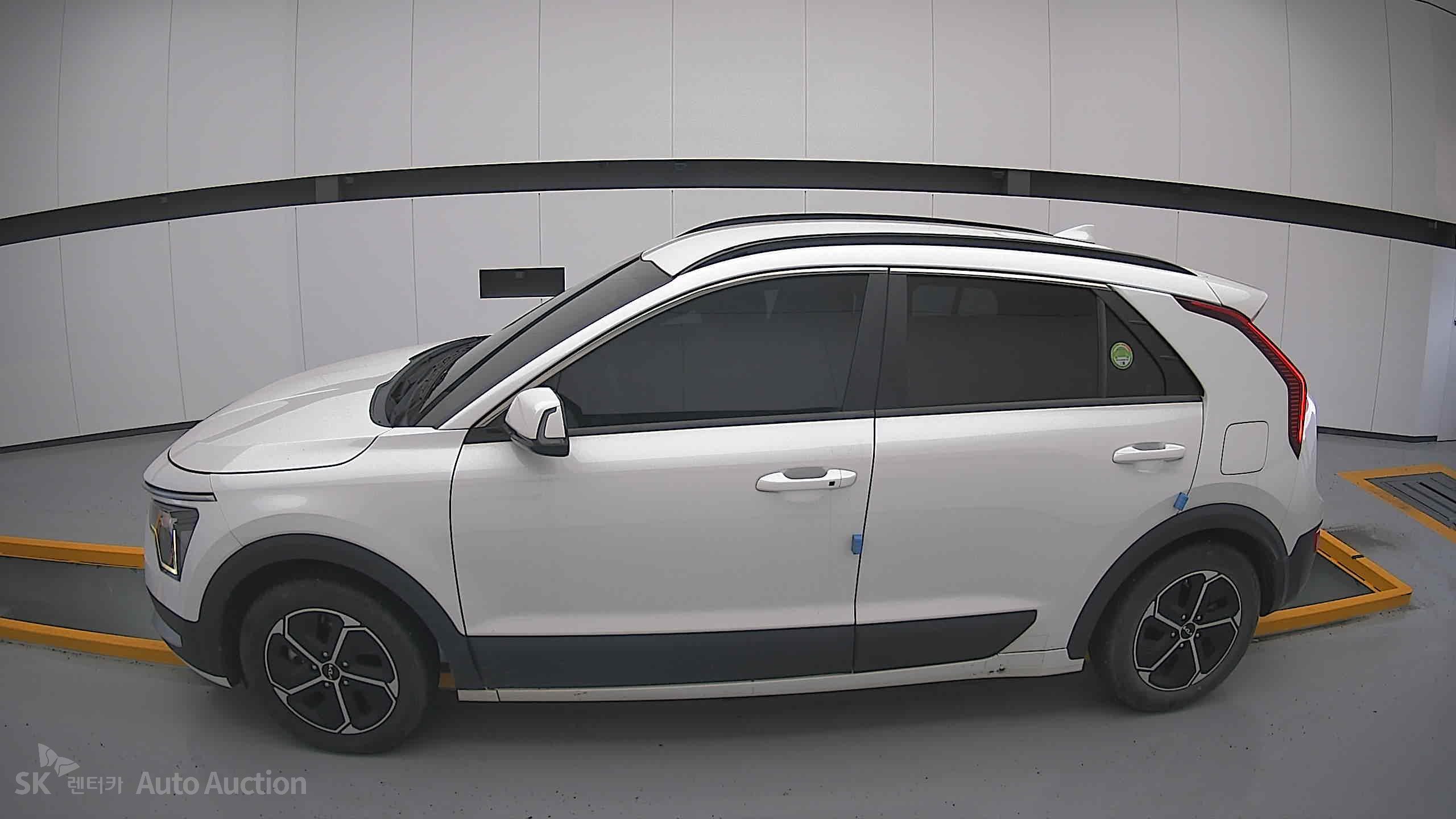 2022 - kia all-new niro