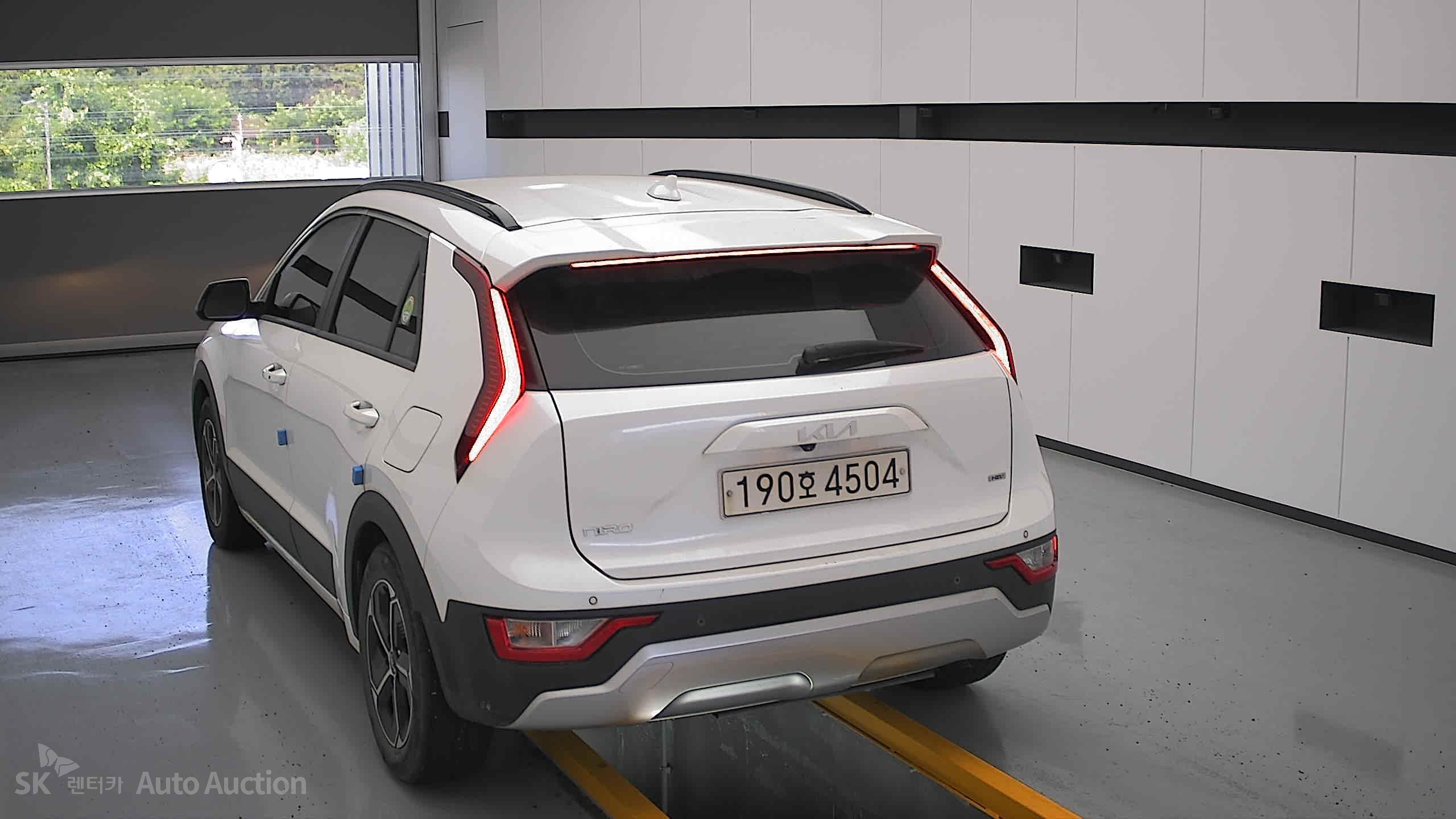 2022 - kia all-new niro