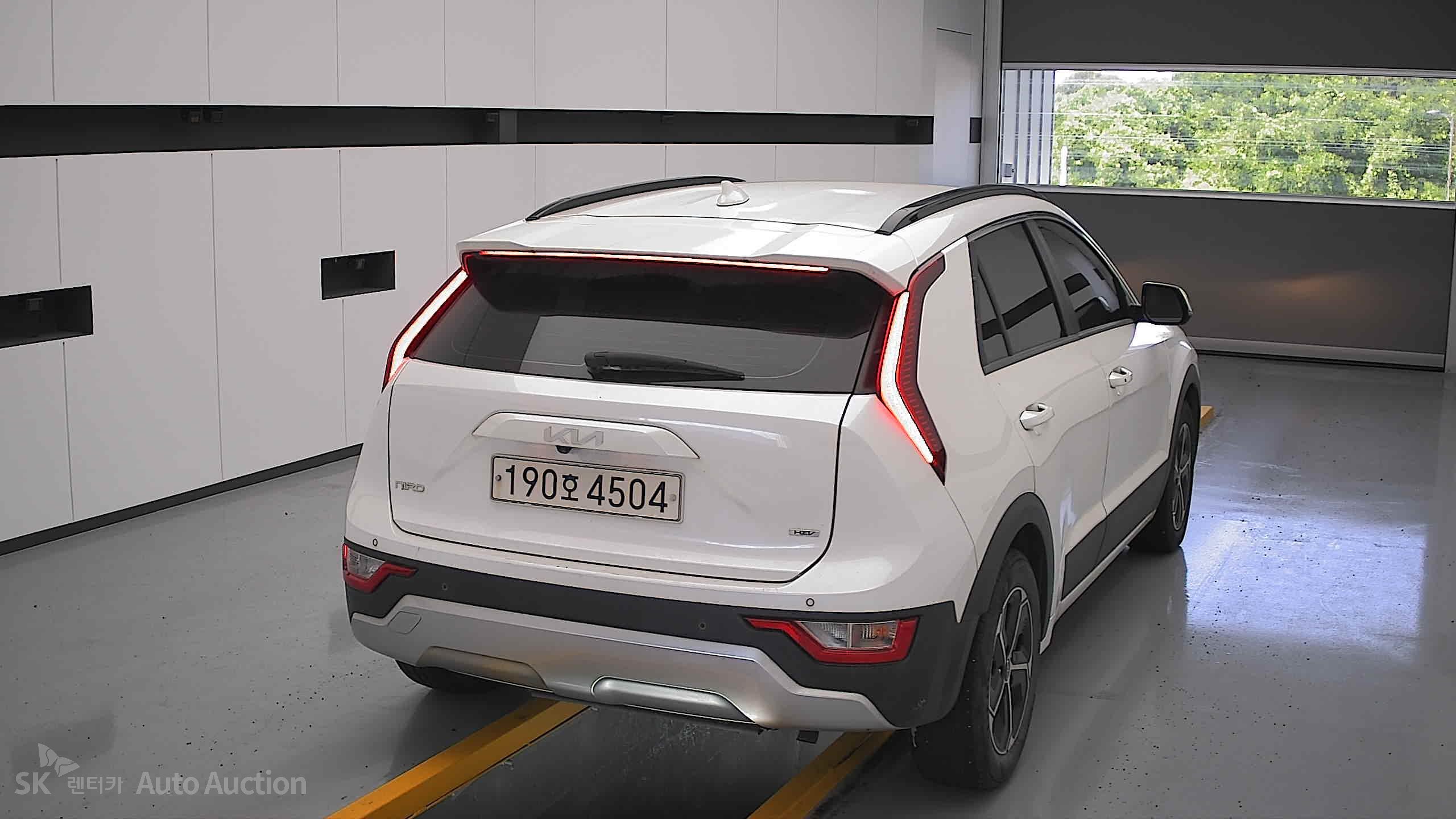 2022 - kia all-new niro