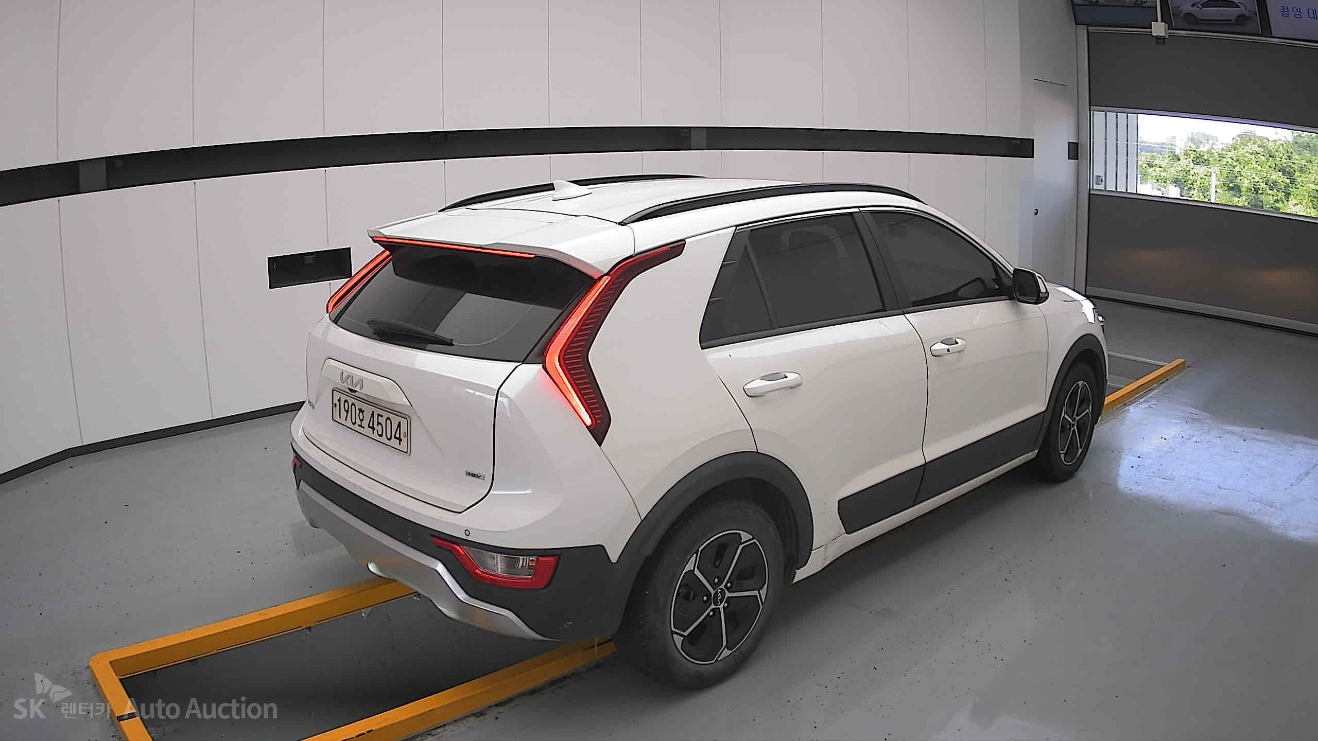 2022 - kia all-new niro