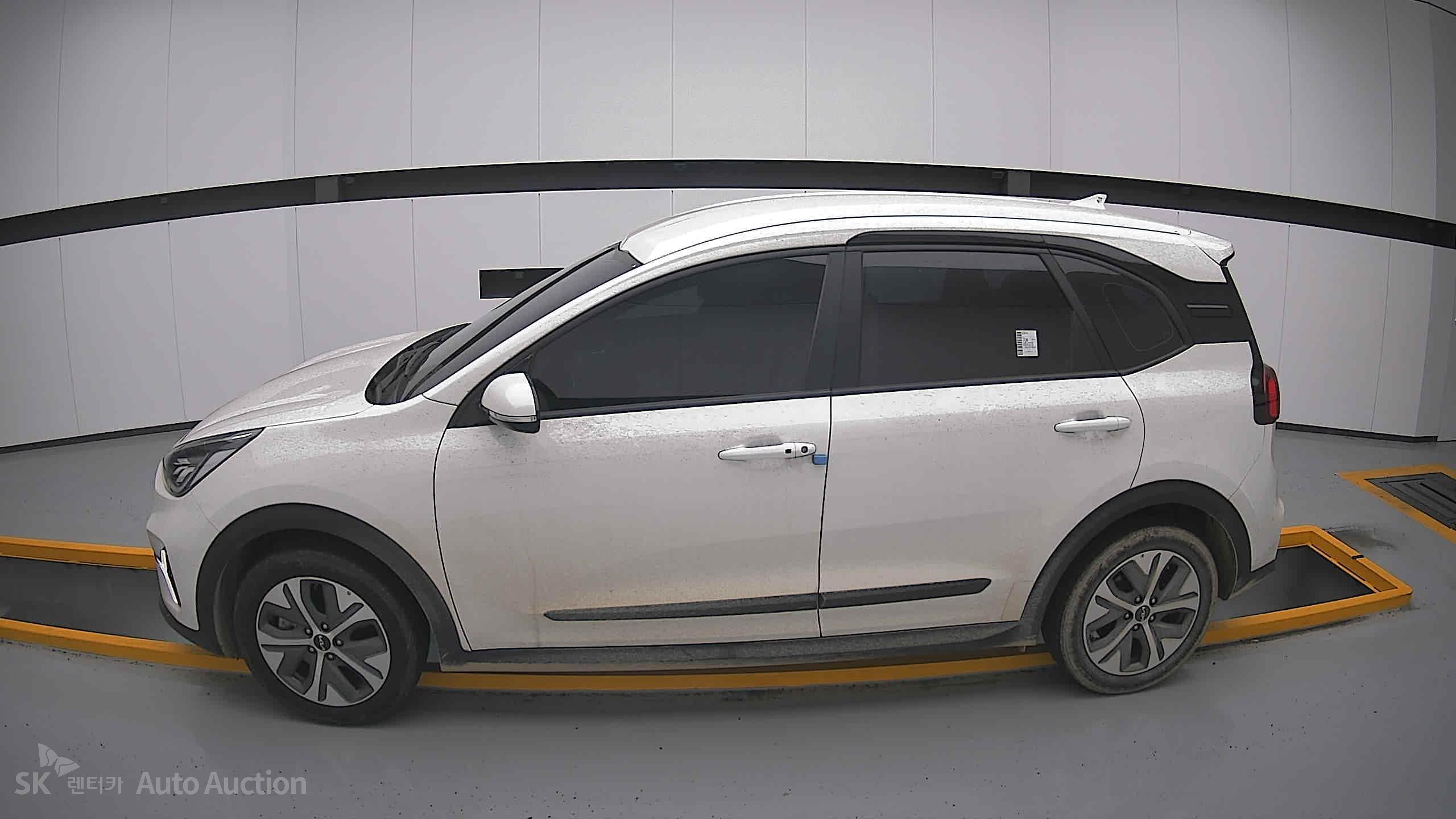2023 - kia niro