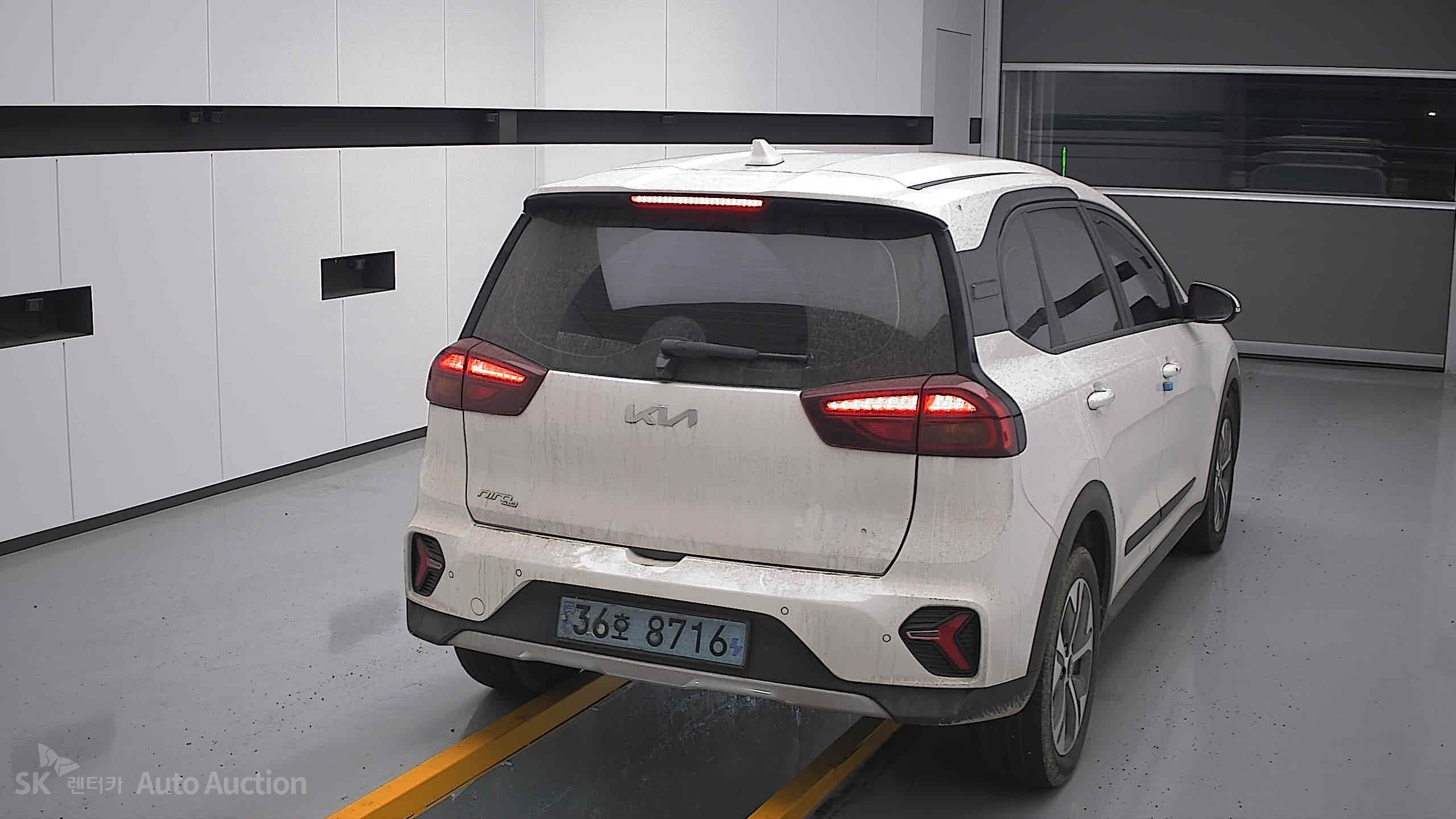 2023 - kia niro