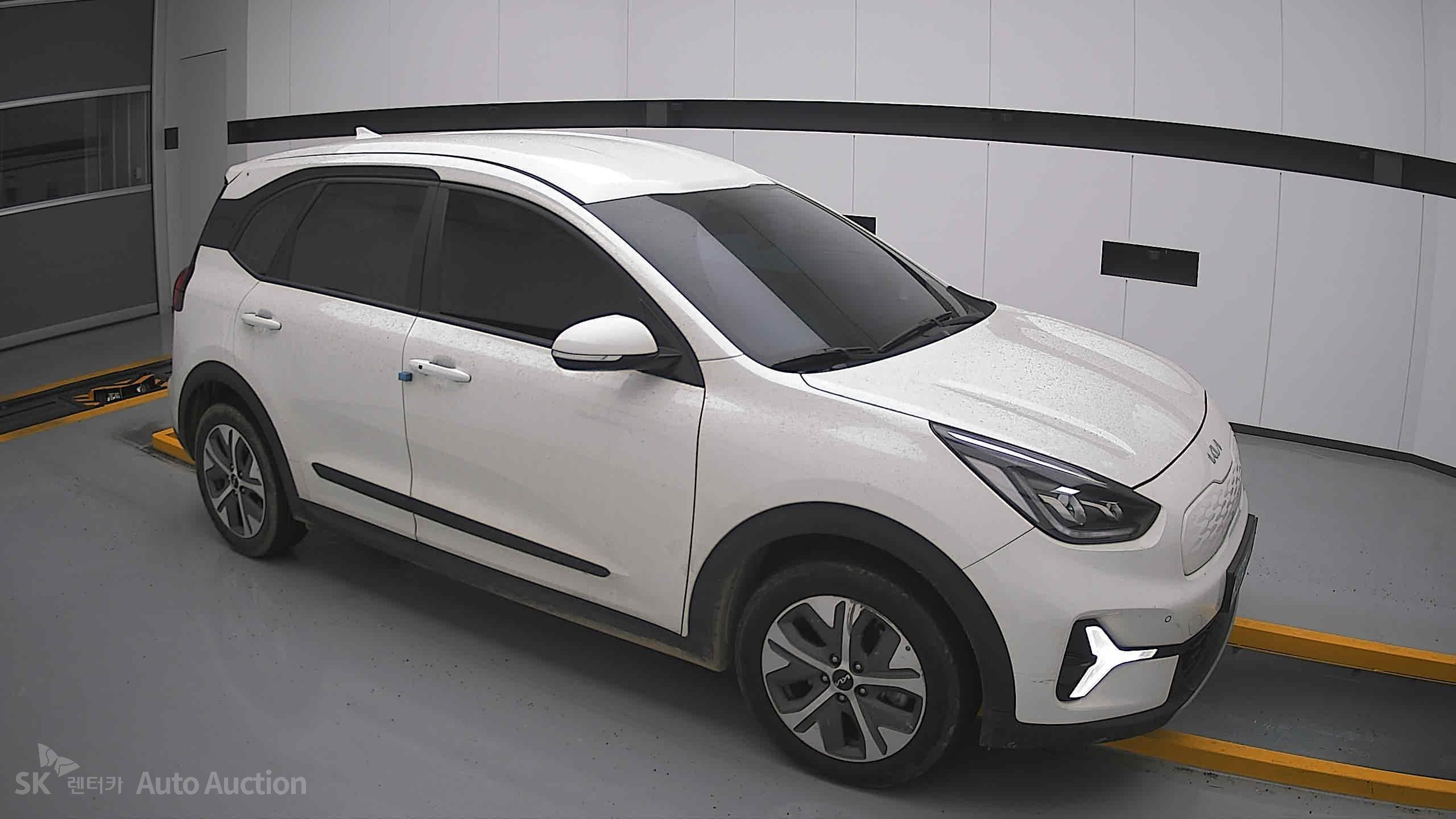 2023 - kia niro