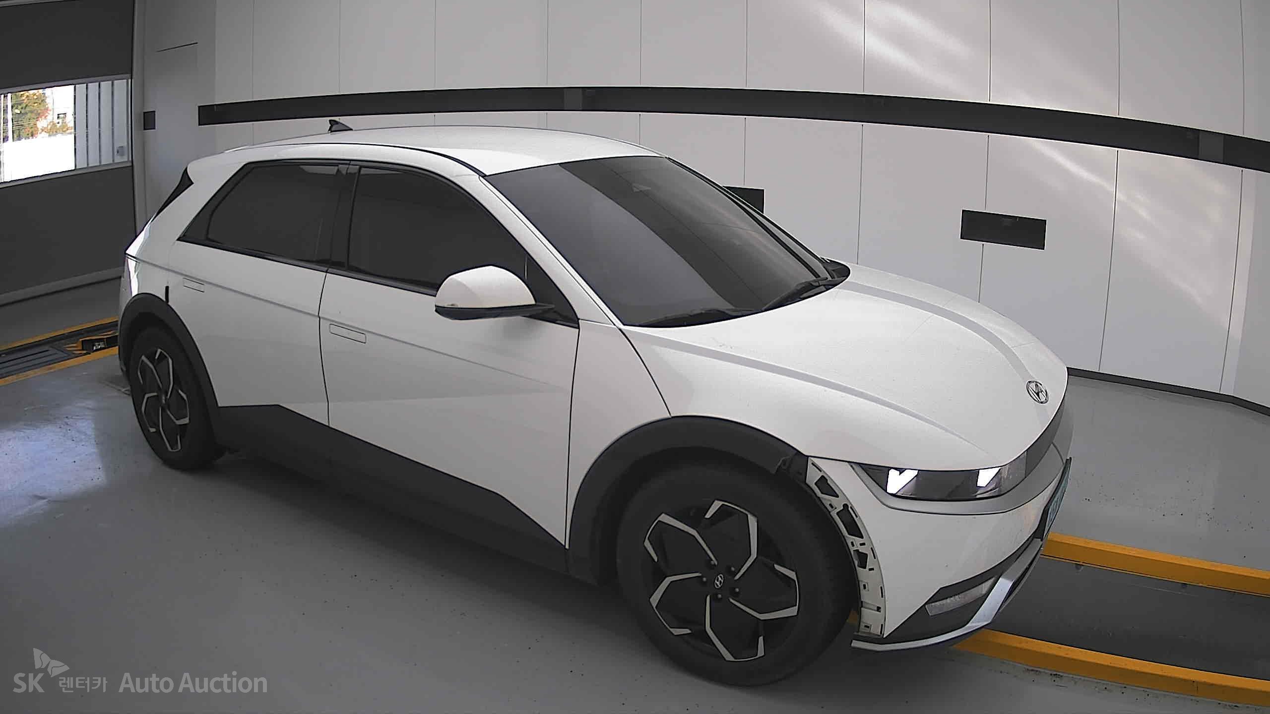 2022 - hyundai ioniq