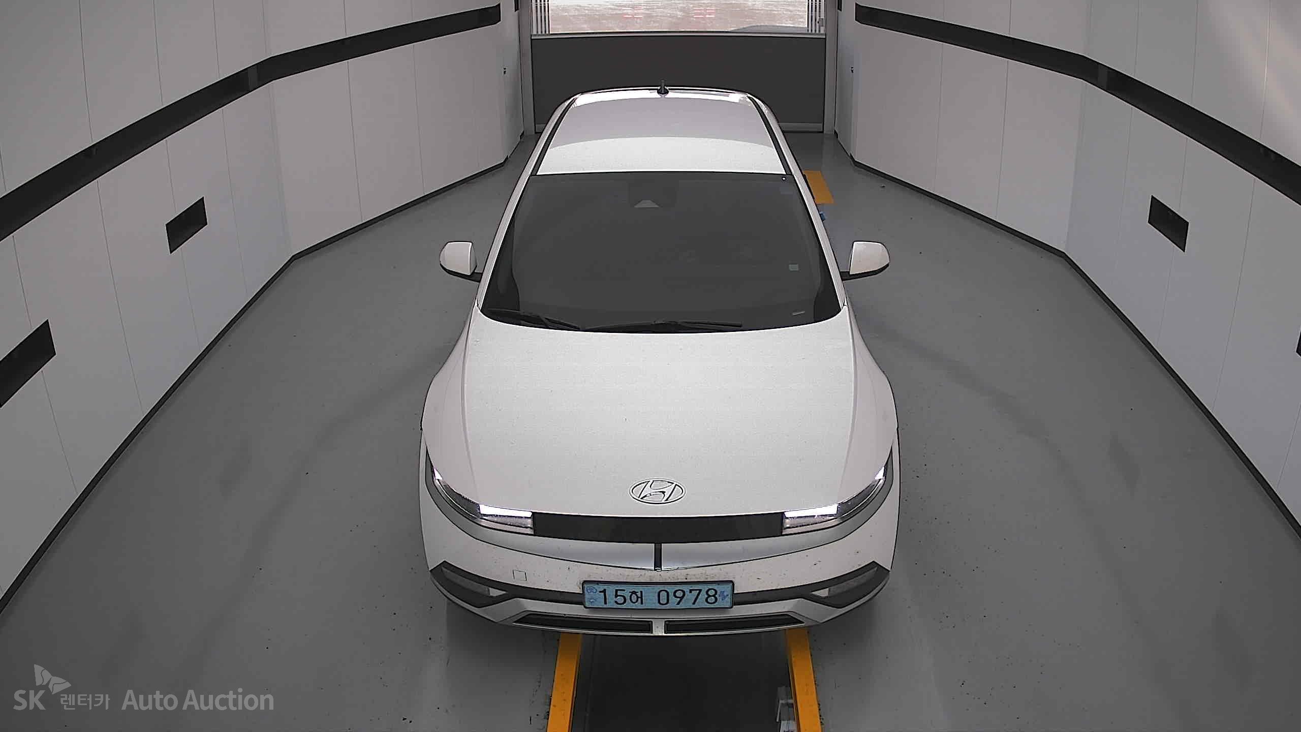 2022 - hyundai ioniq