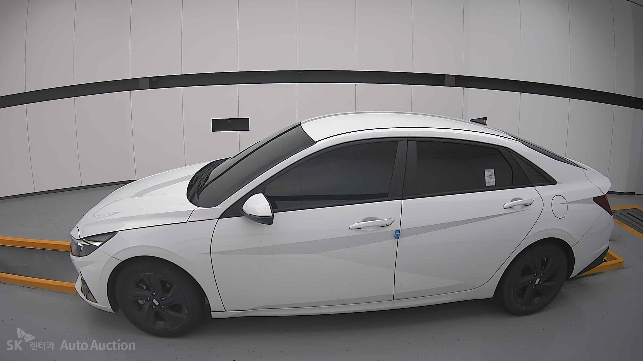 2023 - hyundai avante