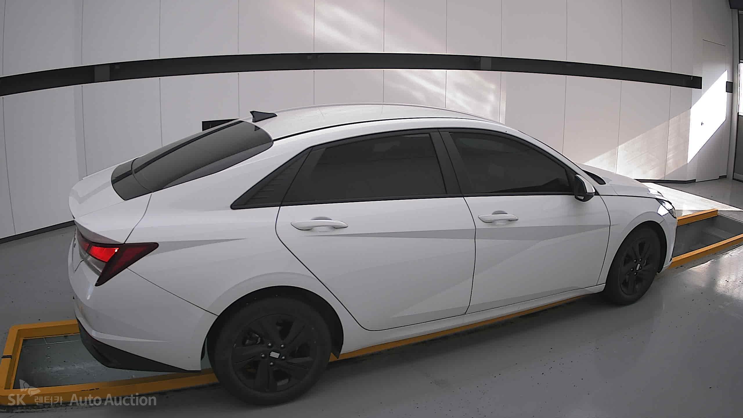 2023 - hyundai avante