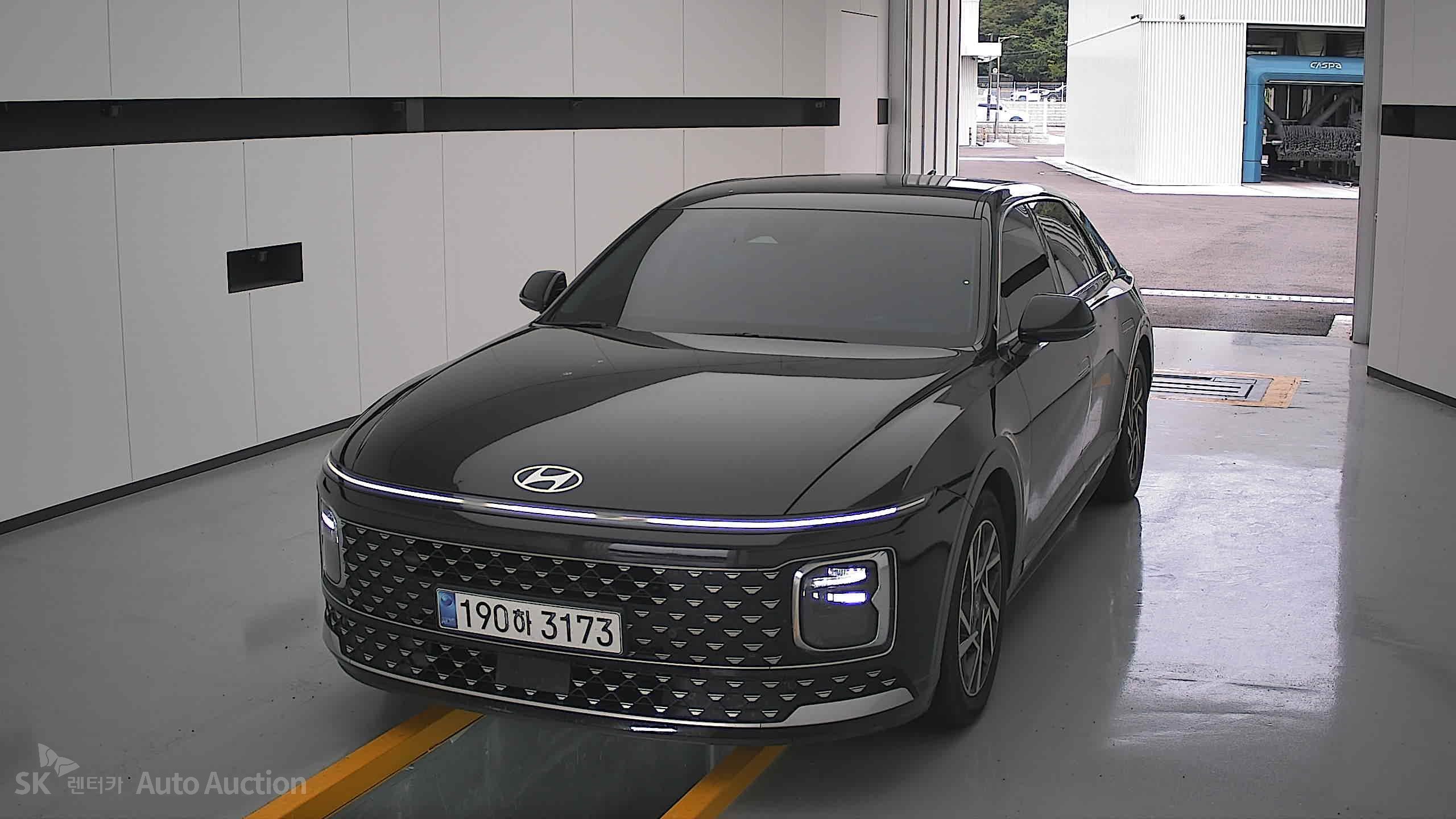 هيونداي All-New Grandeur 2023 — صورة 1