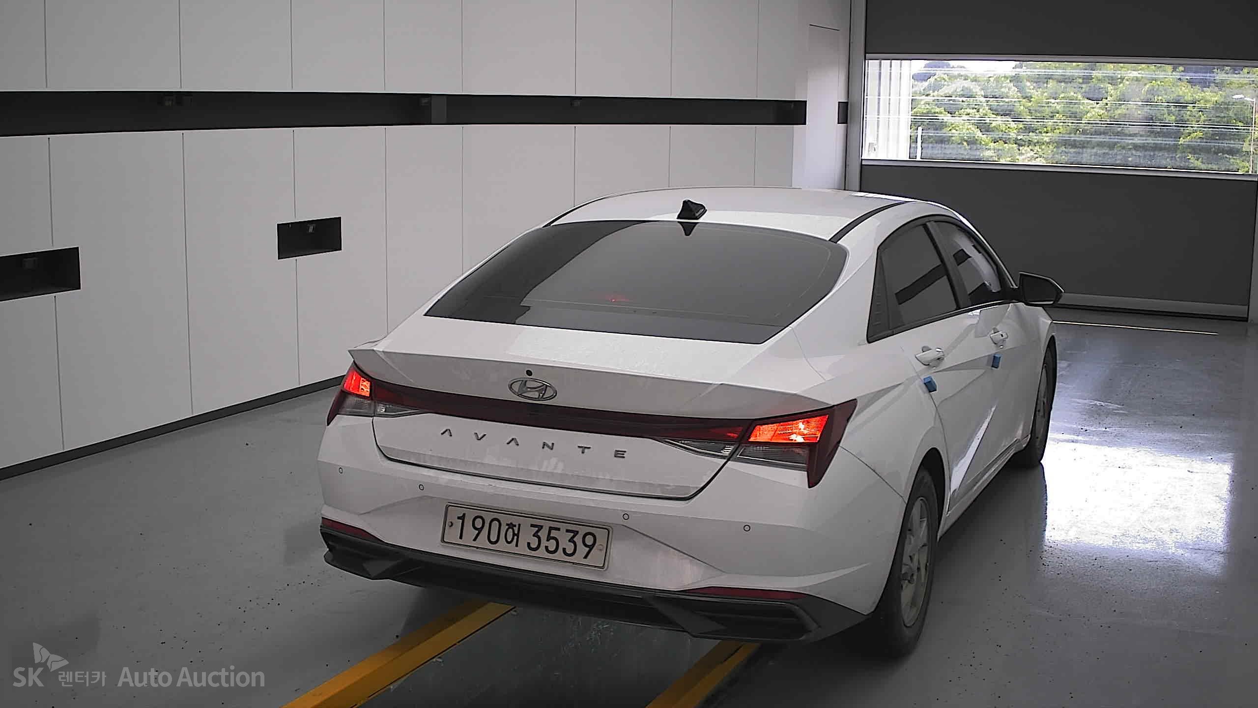2022 - hyundai avante