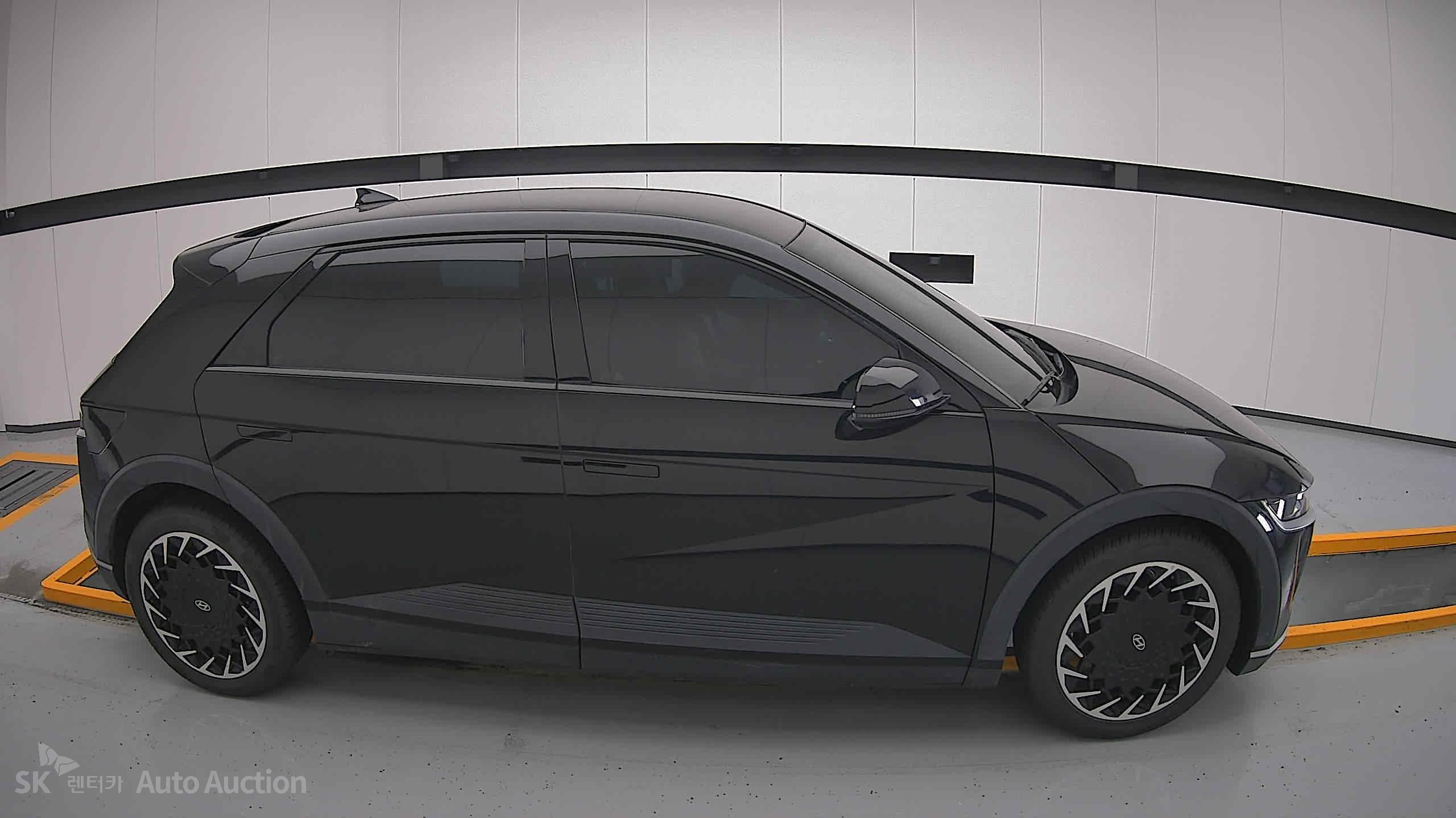 2023 - hyundai ioniq
