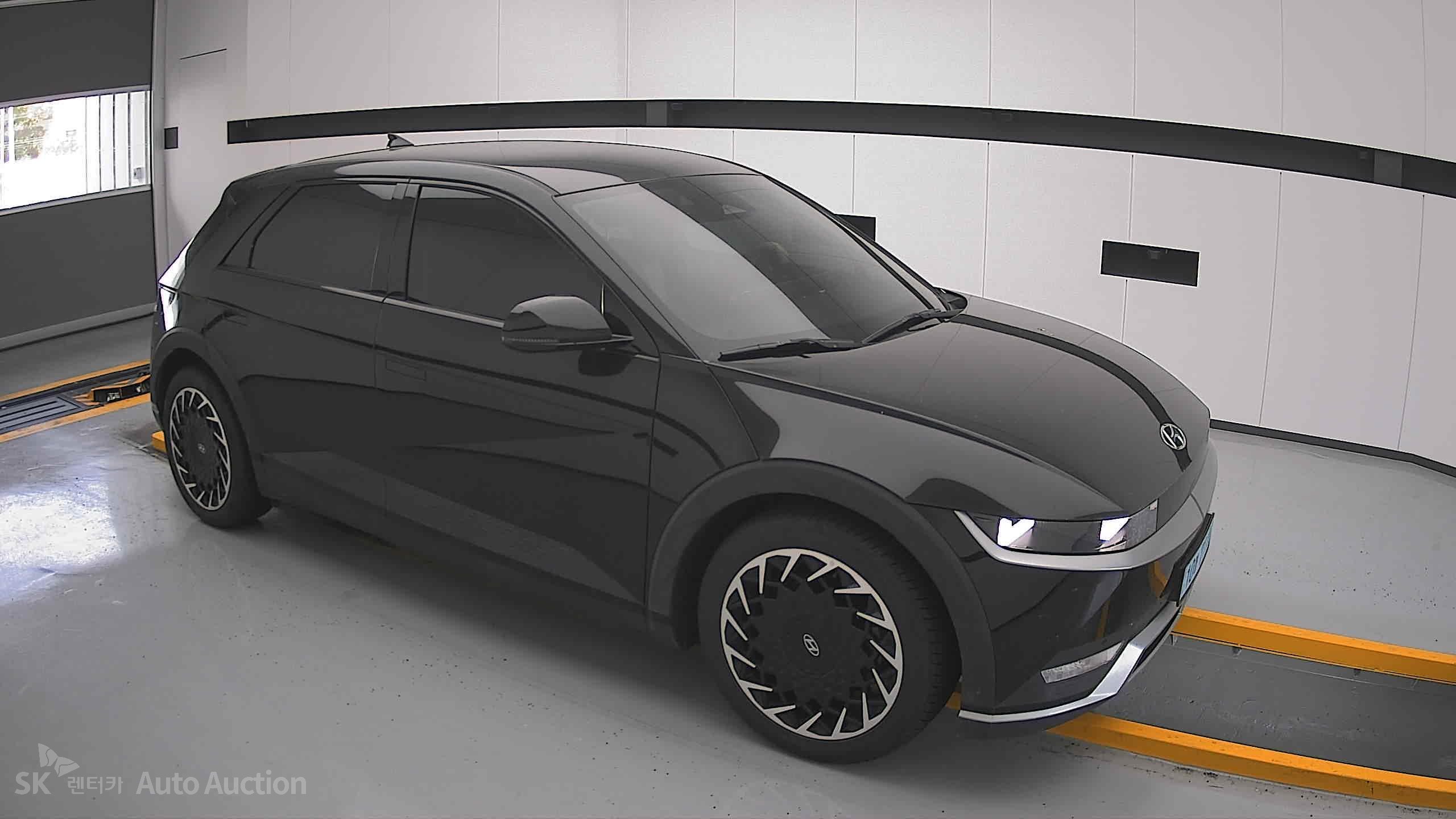 2023 - hyundai ioniq
