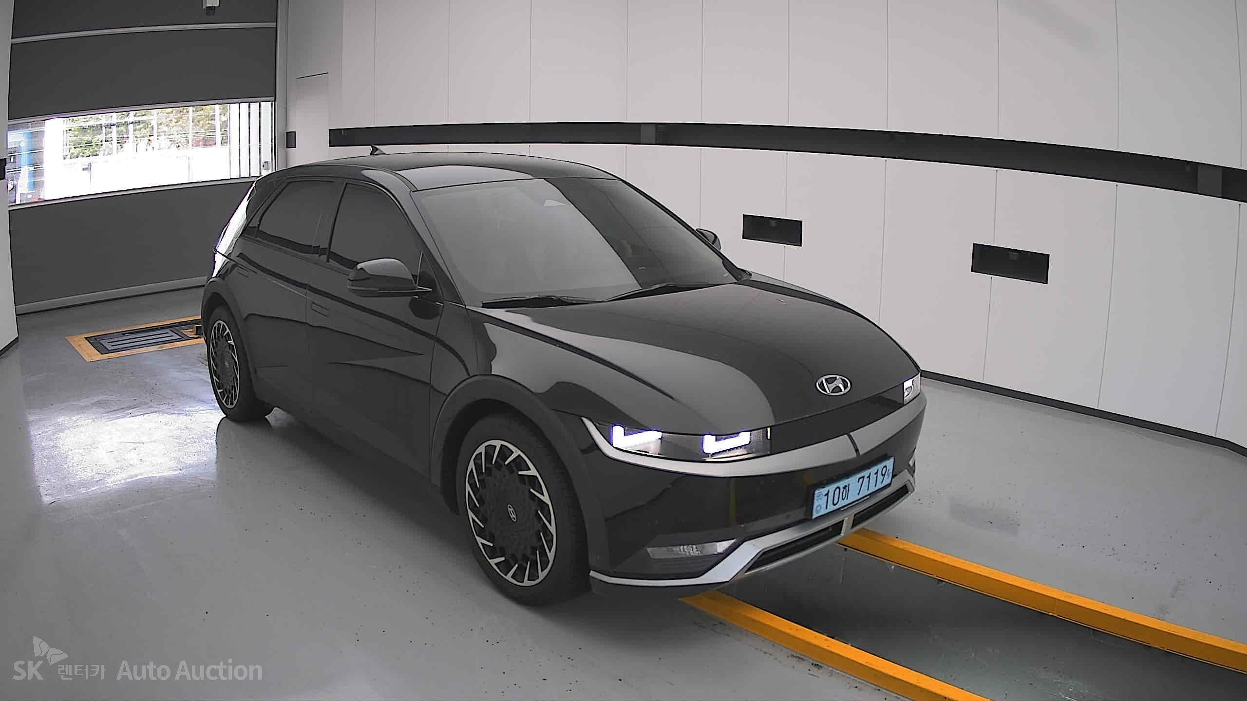2023 - hyundai ioniq