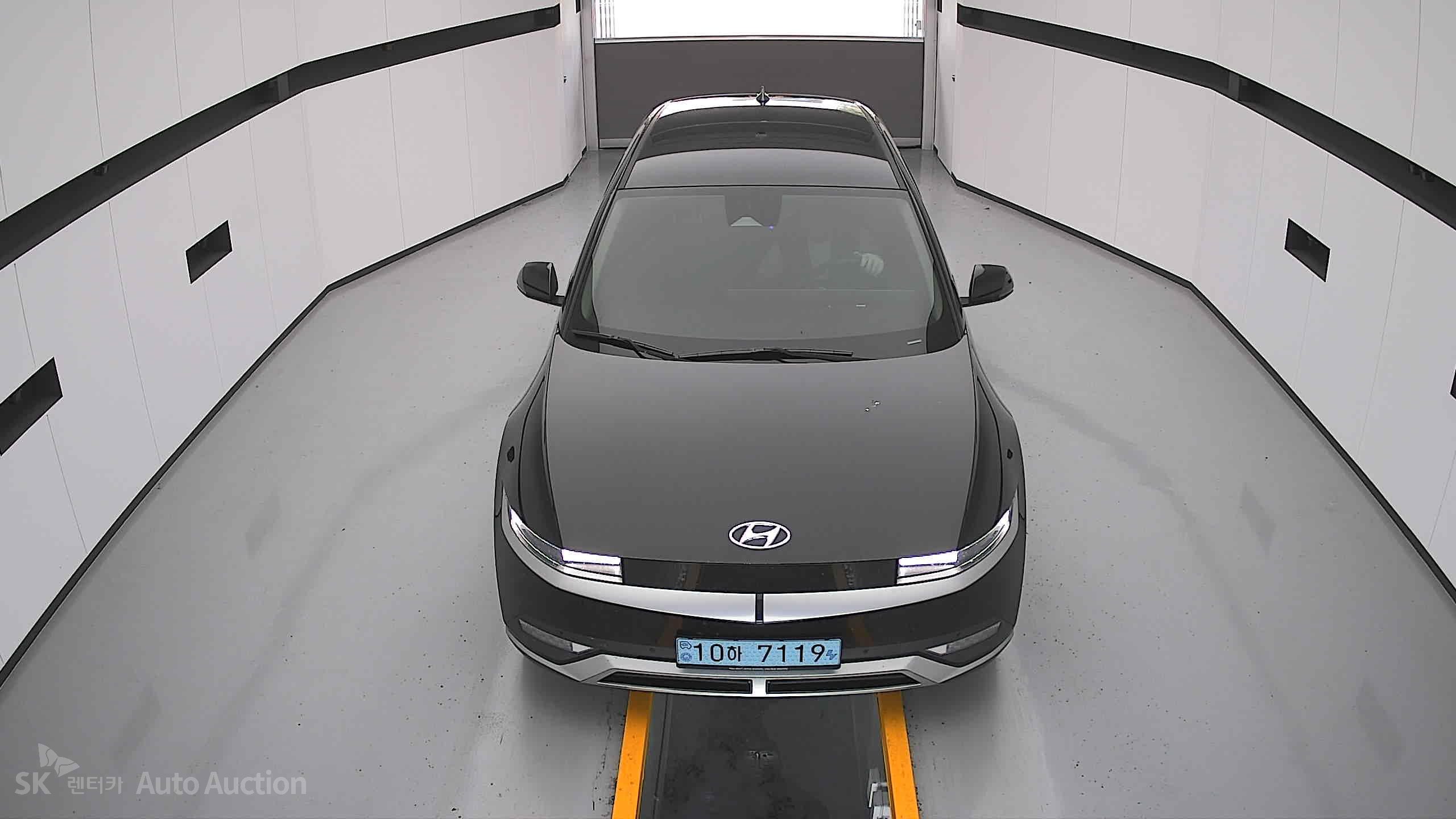 2023 - hyundai ioniq