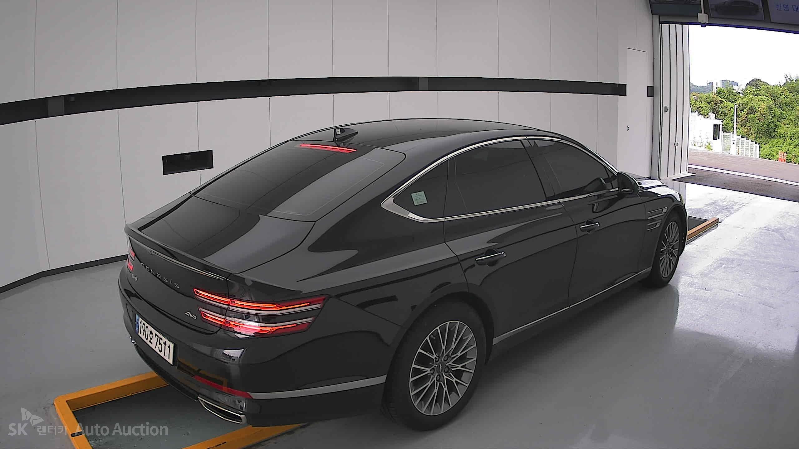 جينيسيس G80 2022 — صورة 17
