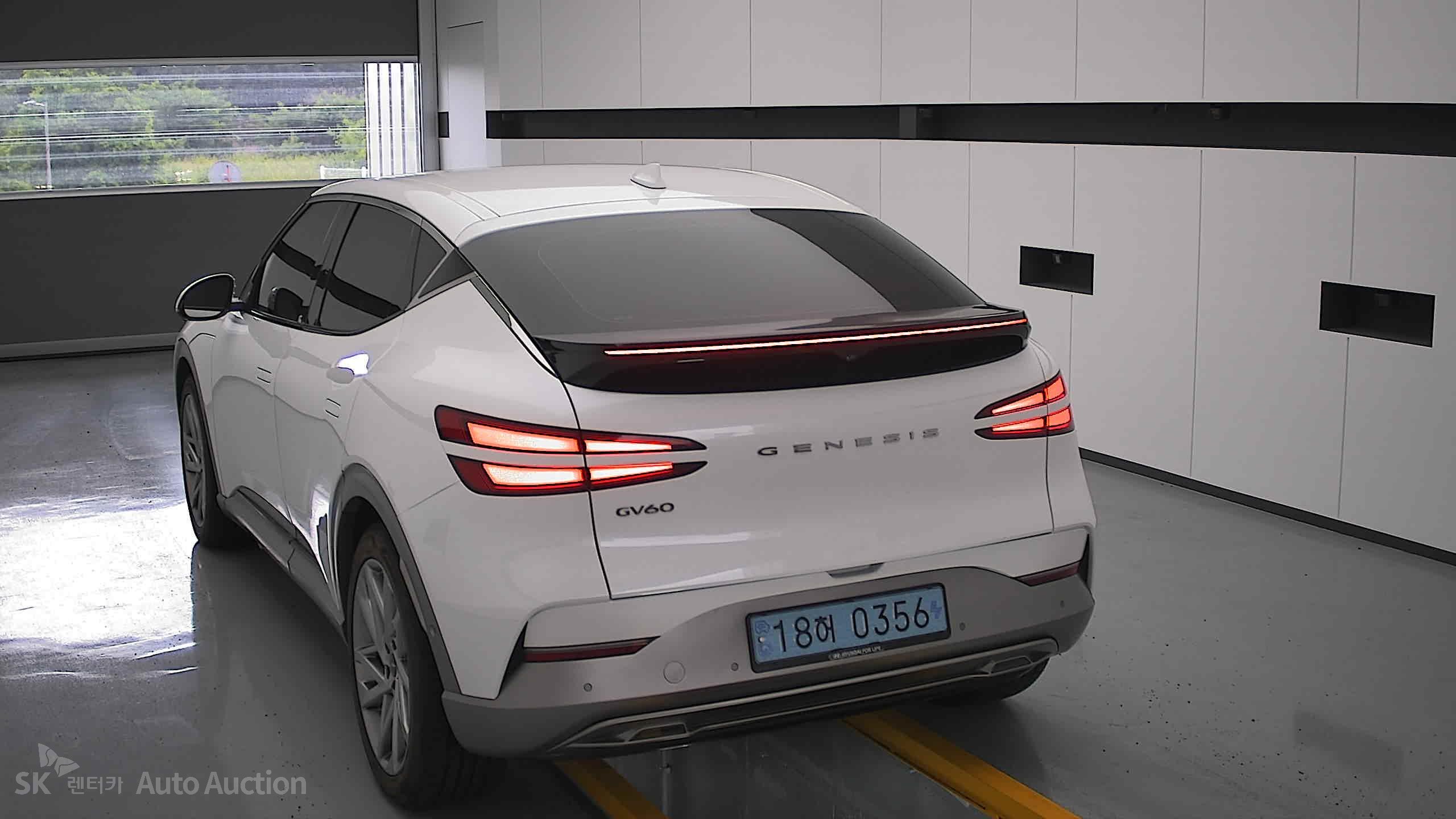 2022 - genesis gv60