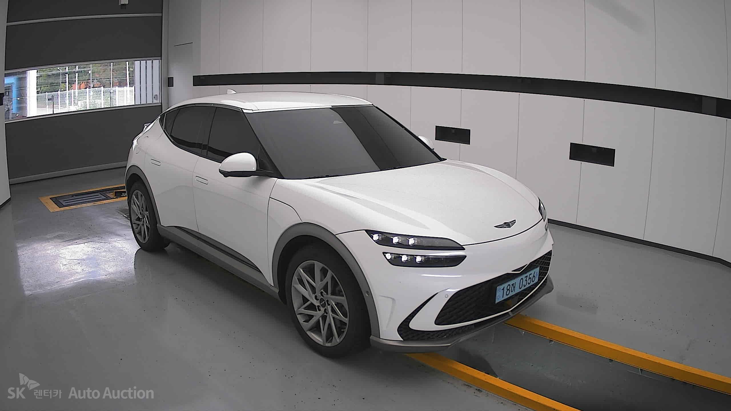 2022 - genesis gv60