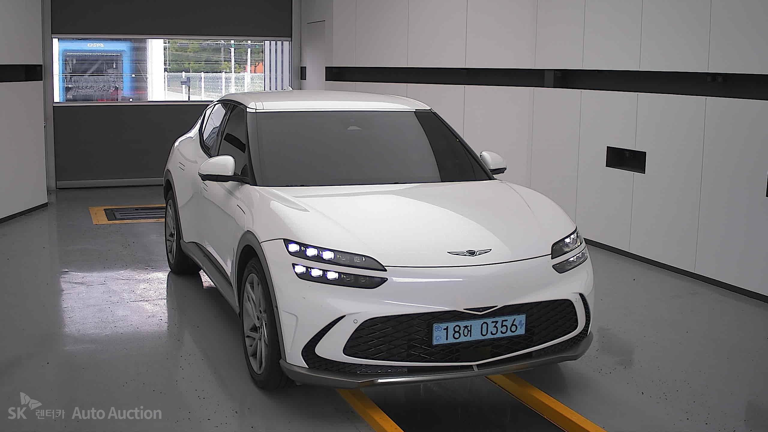 2022 - genesis gv60