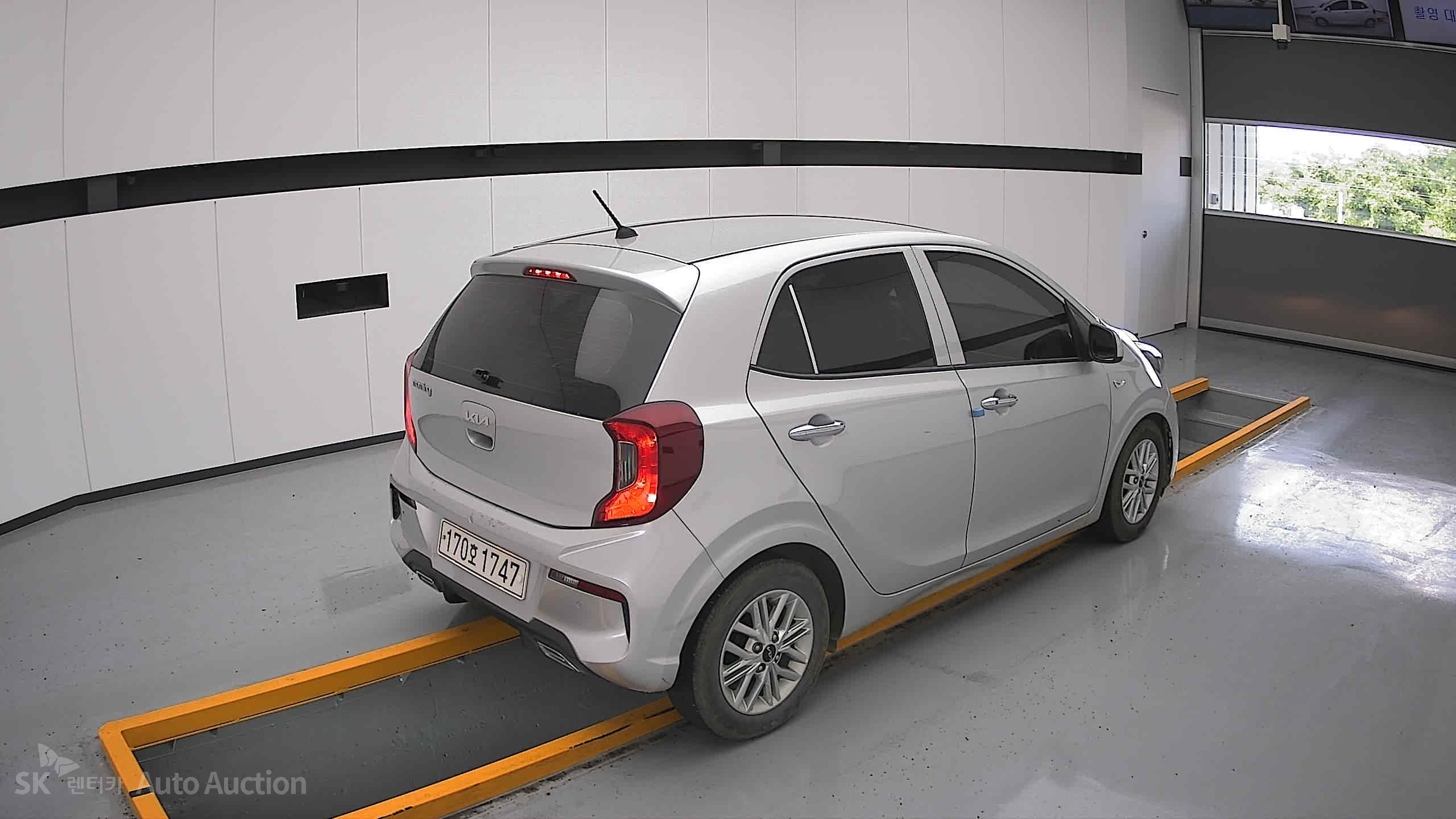 2022 - kia morning
