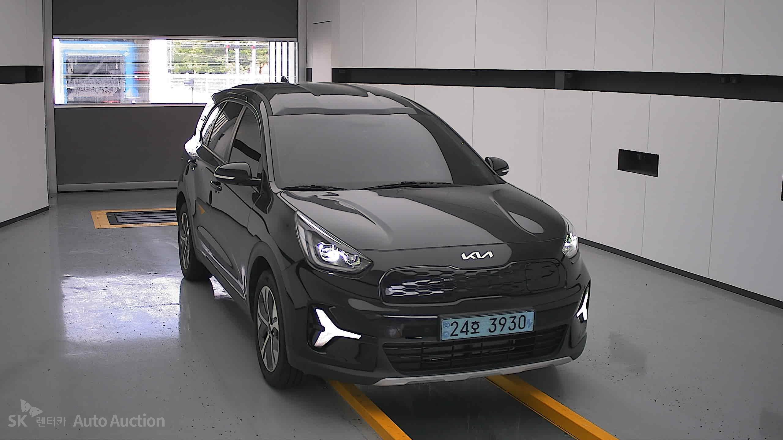 2023 - kia niro