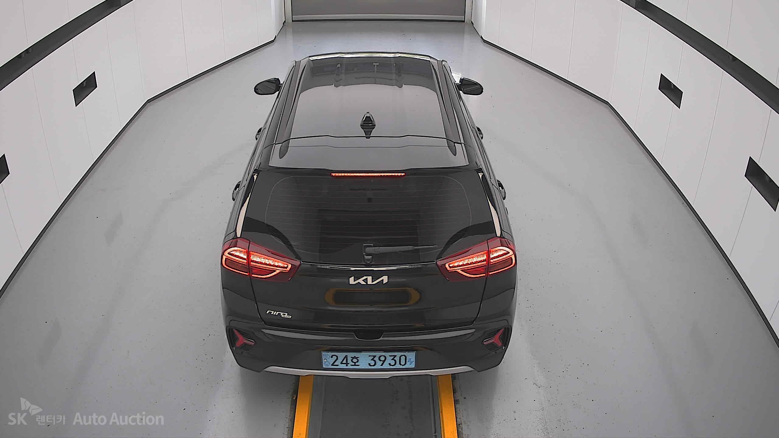 2023 - kia niro