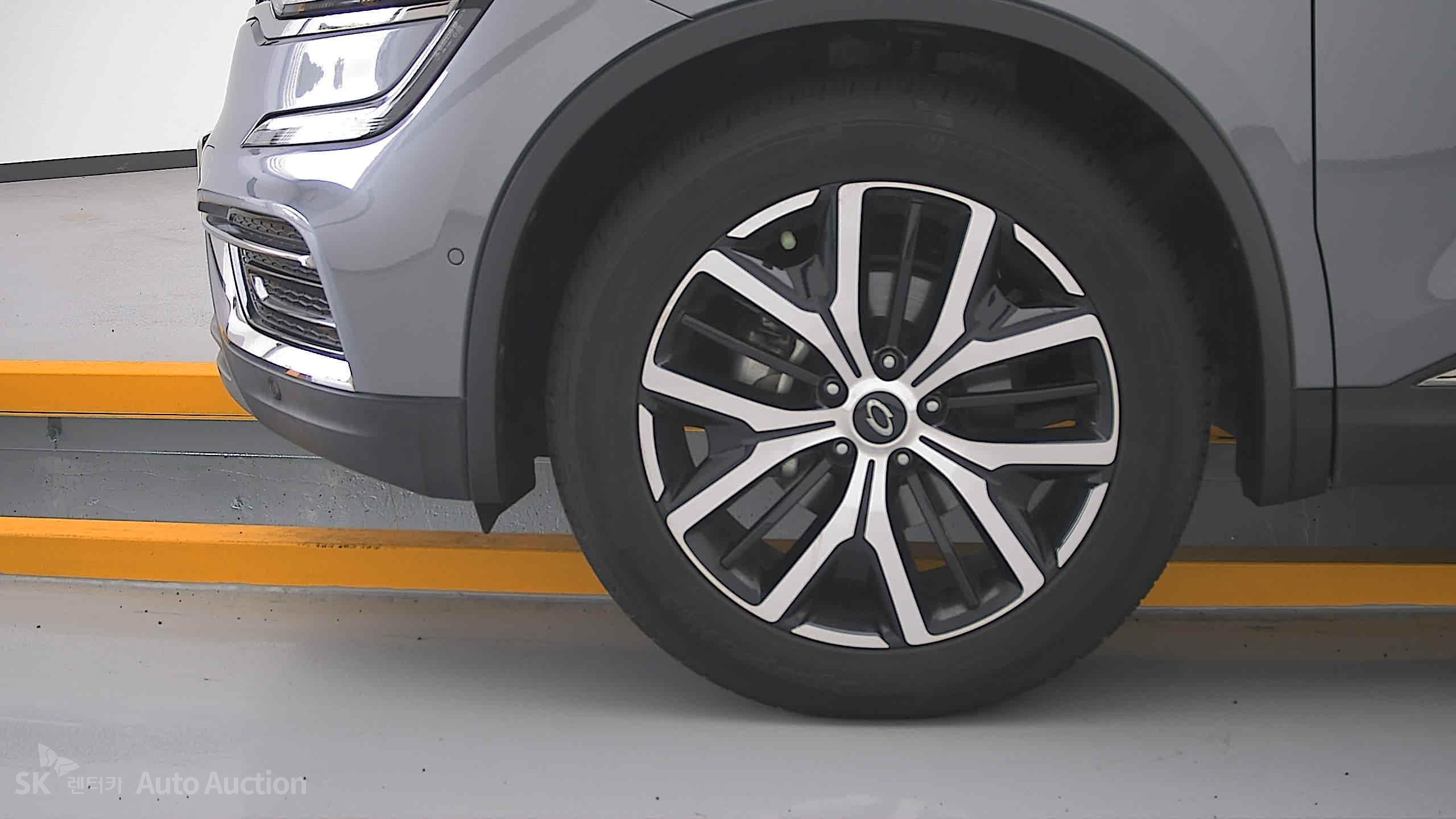 Renault Samsung Qm6 2022 — صورة 17