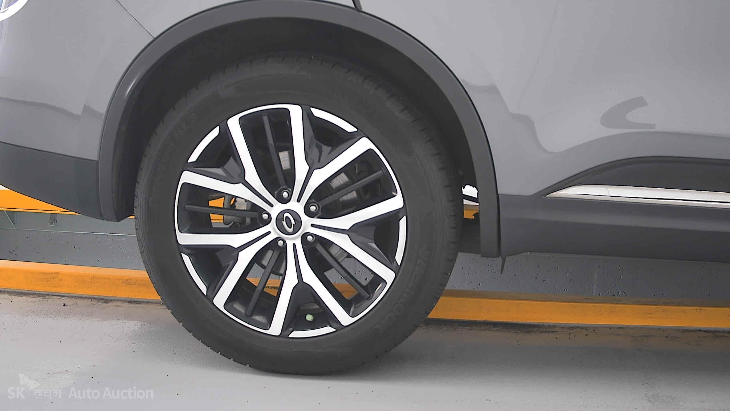 Renault Samsung Qm6 2022 — صورة 19