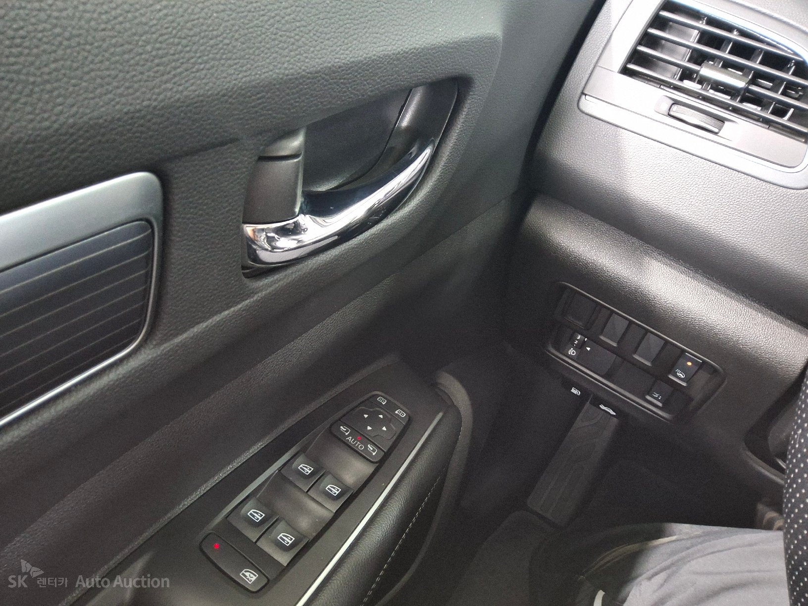 Renault Samsung Qm6 2022 — صورة 23