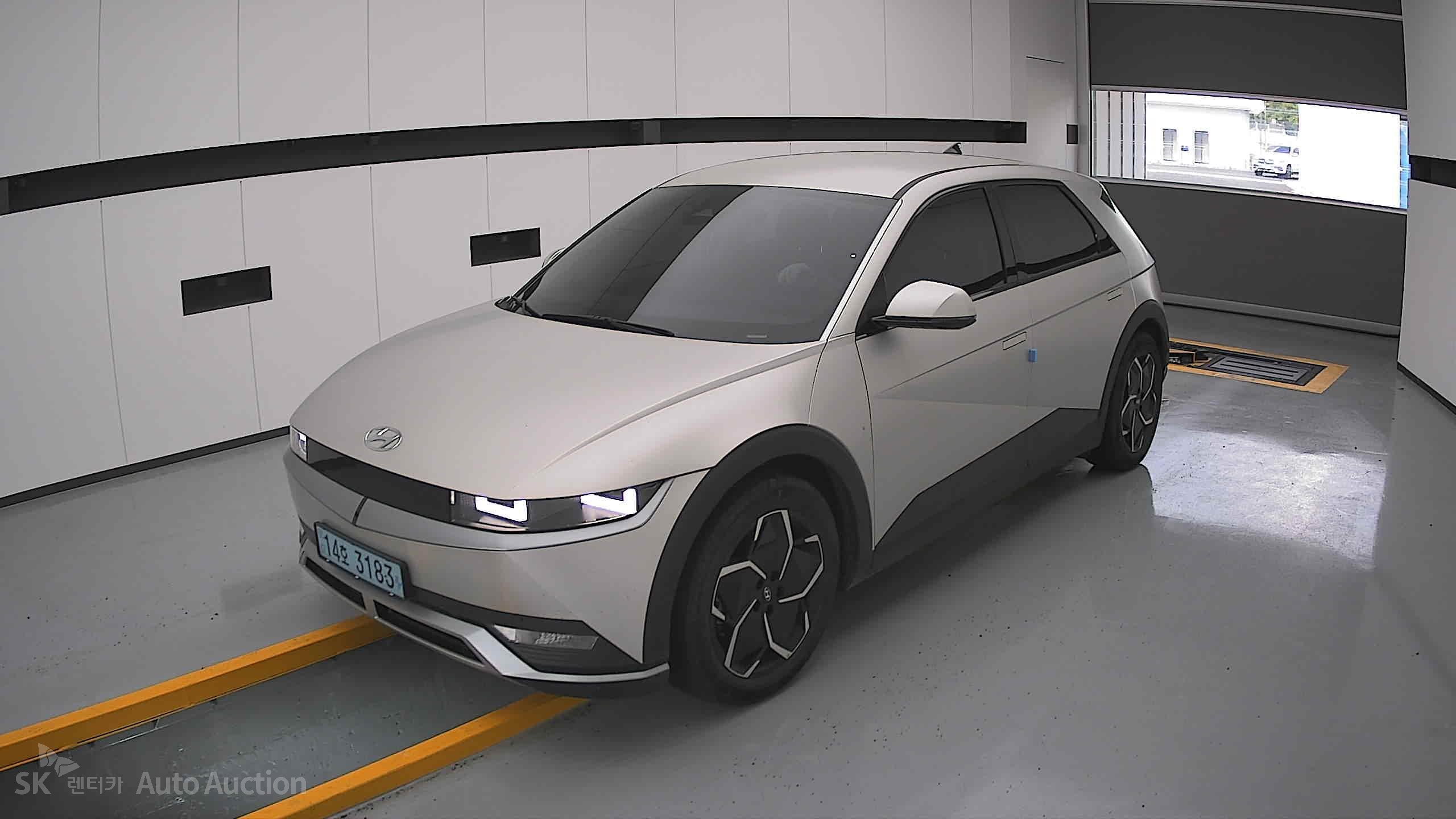2022 - hyundai ioniq