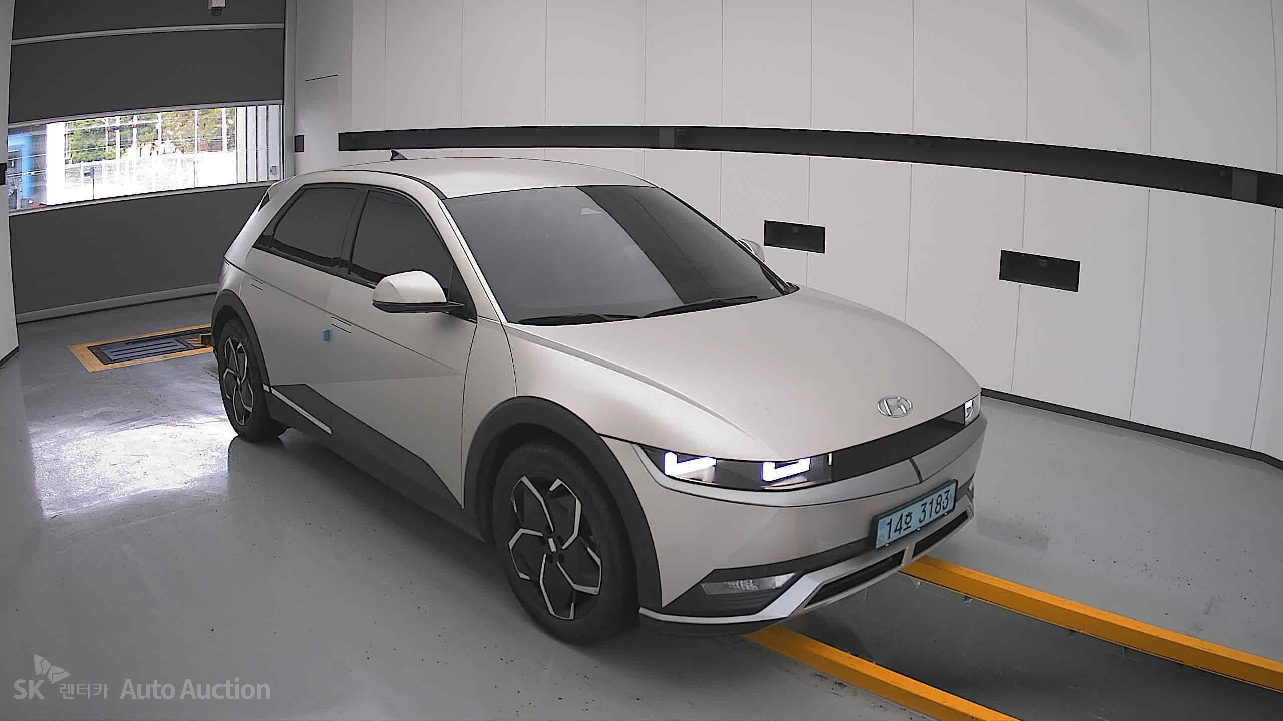 2022 - hyundai ioniq