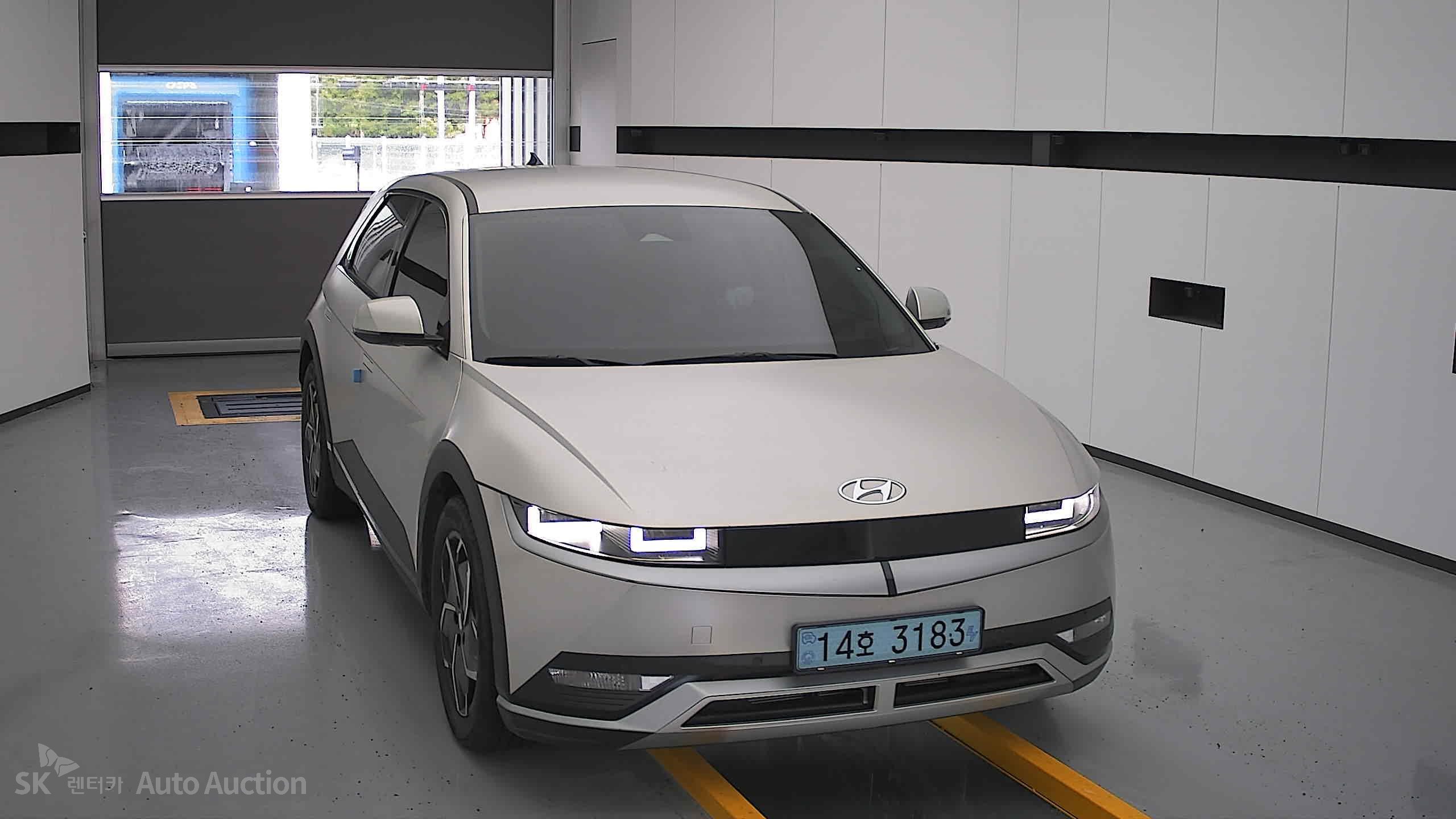 2022 - hyundai ioniq