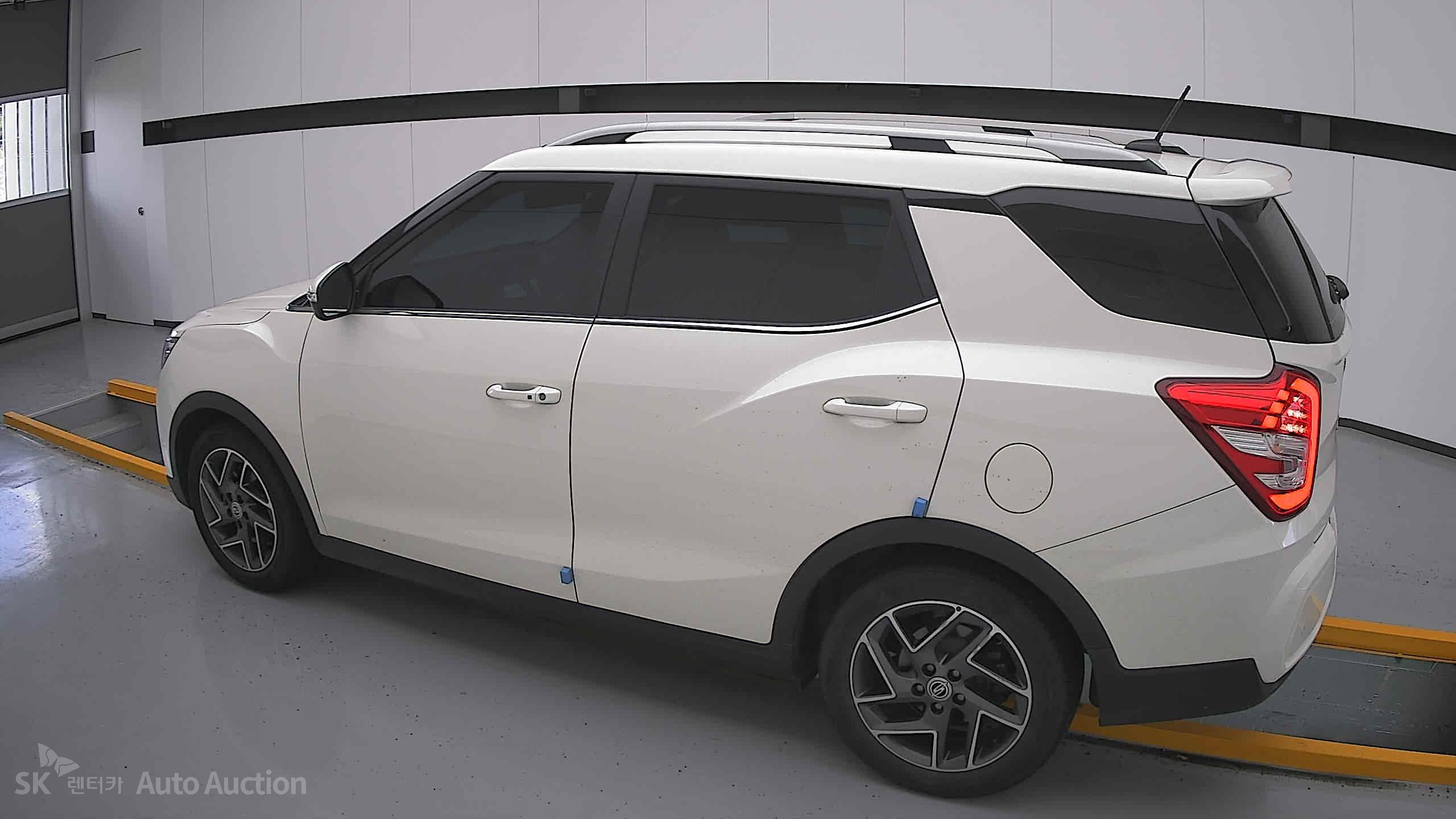Kg Mobility (Ssangyong) Tivoli 2022 — صورة 14