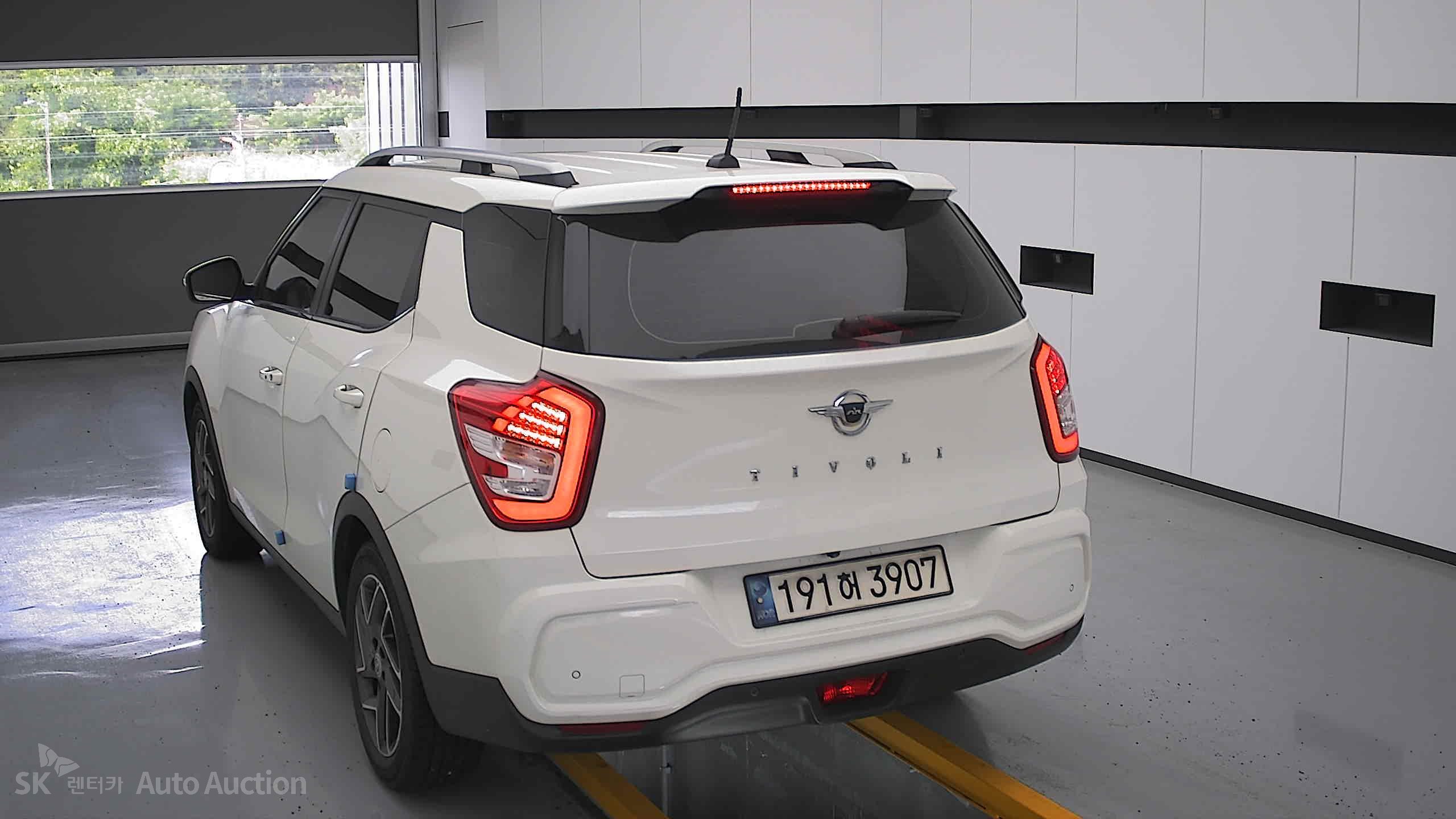 Kg Mobility (Ssangyong) Tivoli 2022 — صورة 15