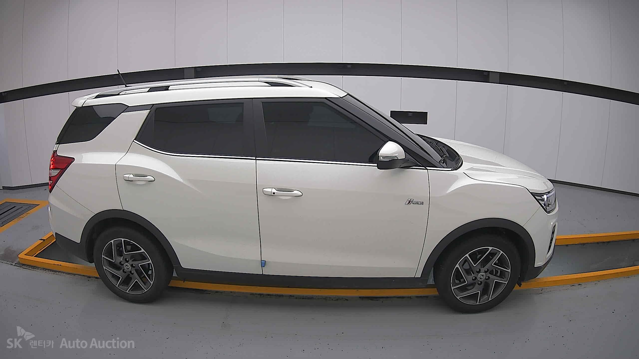 Kg Mobility (Ssangyong) Tivoli 2022 — صورة 19