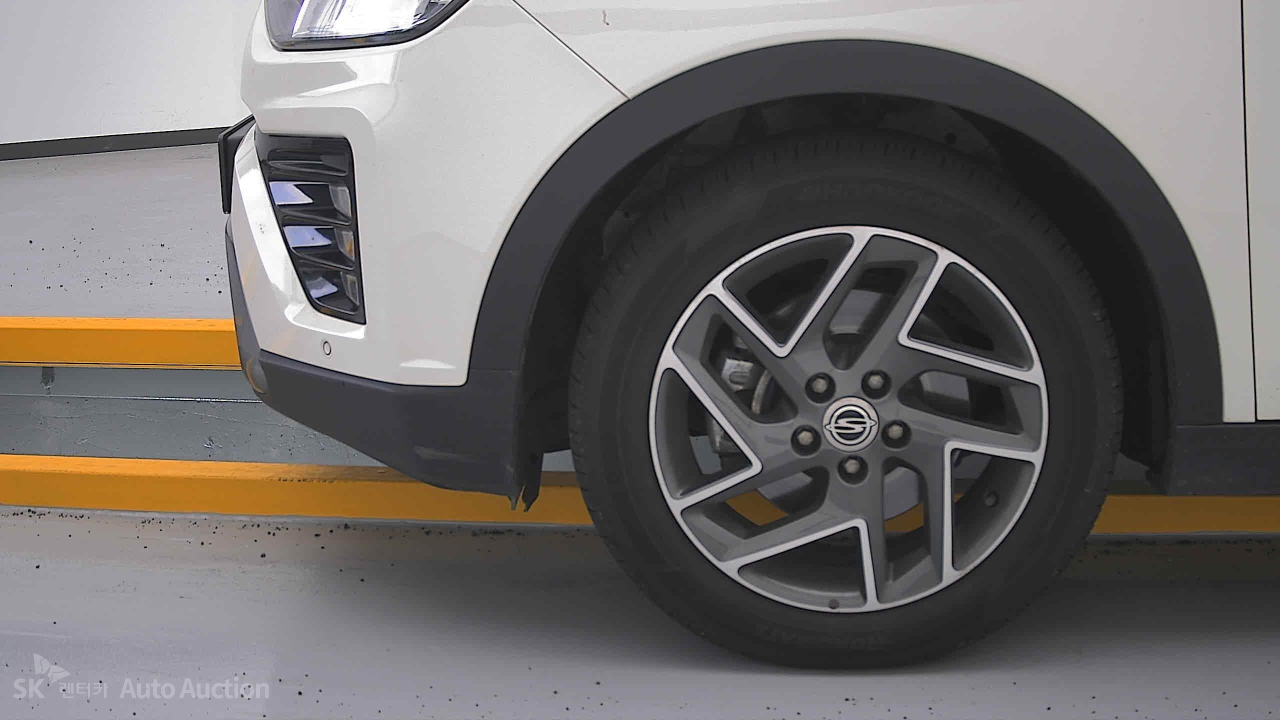 Kg Mobility (Ssangyong) Tivoli 2022 — صورة 25