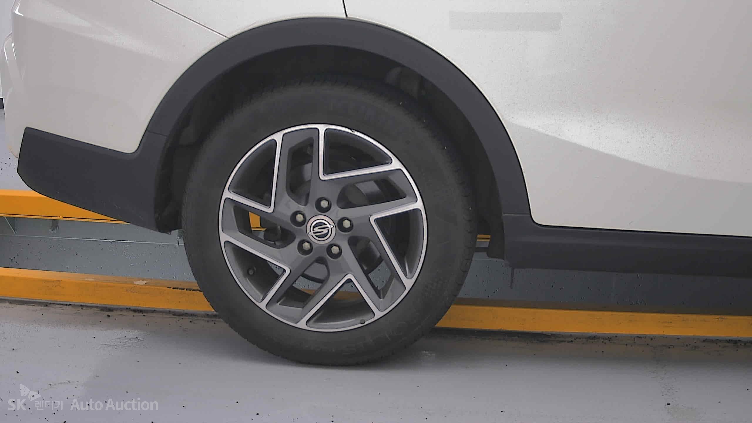Kg Mobility (Ssangyong) Tivoli 2022 — صورة 27