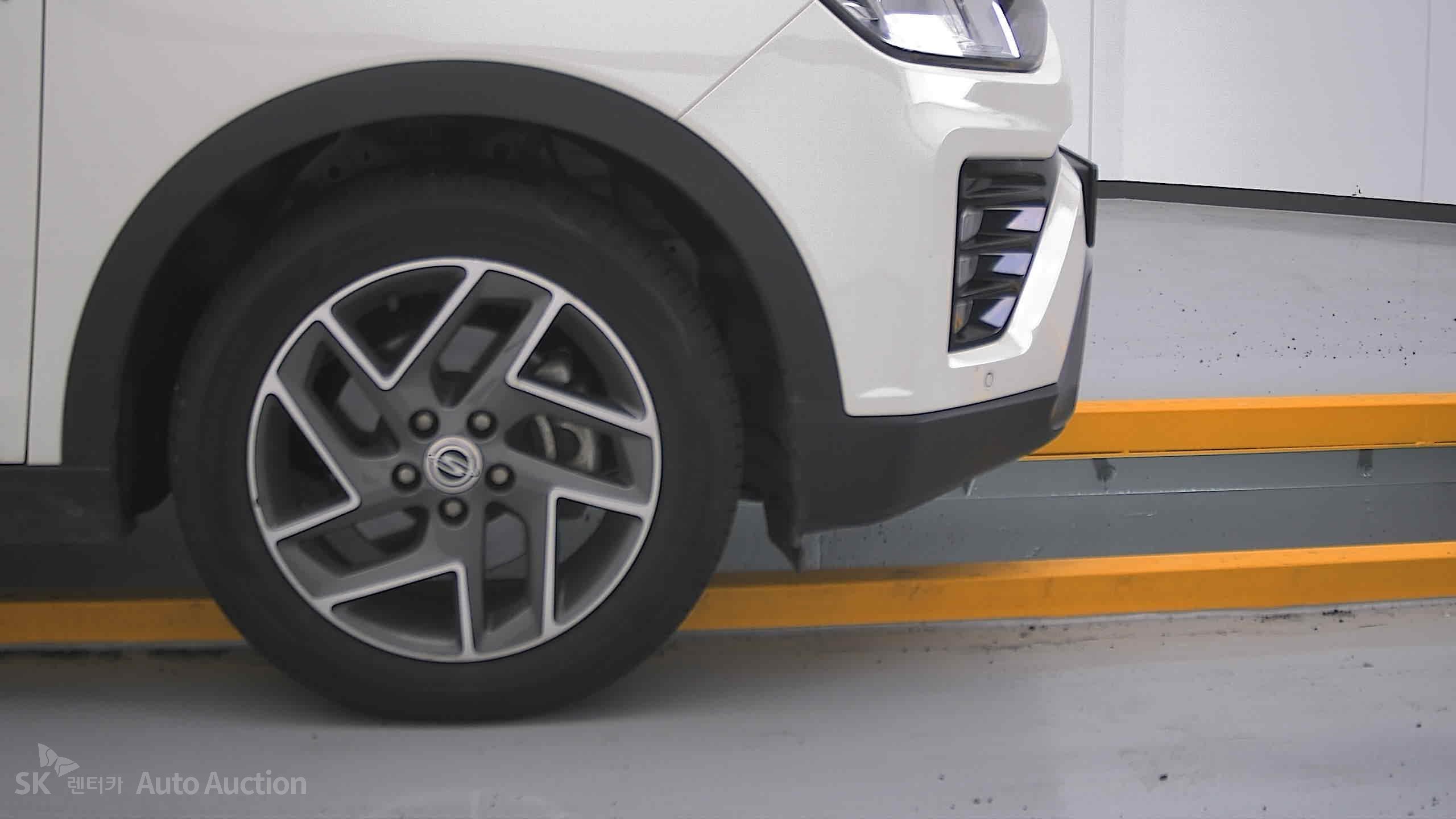 Kg Mobility (Ssangyong) Tivoli 2022 — صورة 28