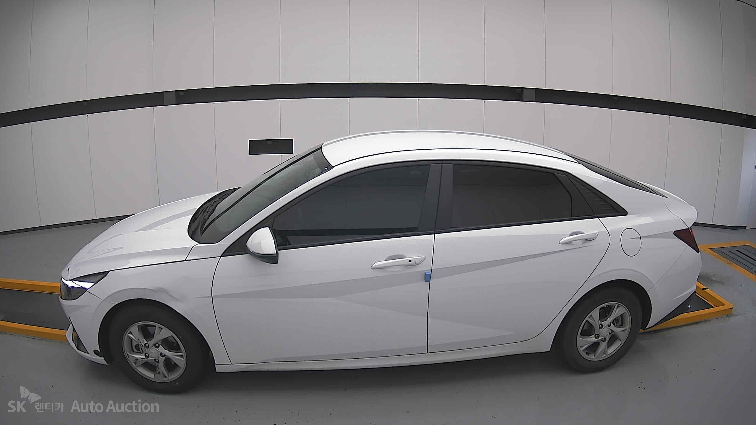 2022 - hyundai avante