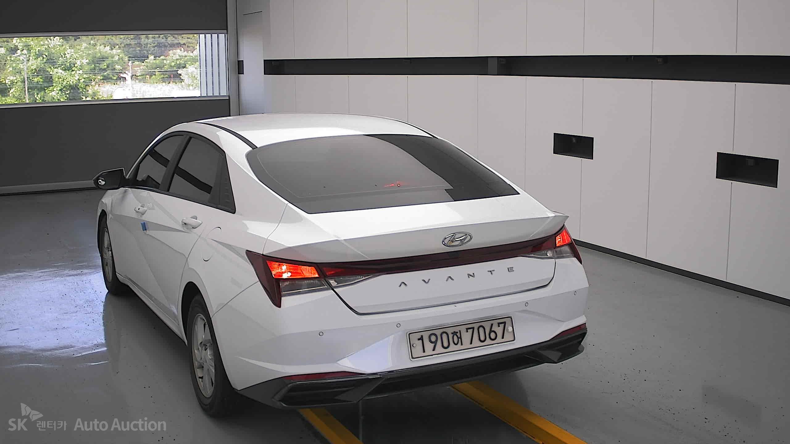 2022 - hyundai avante