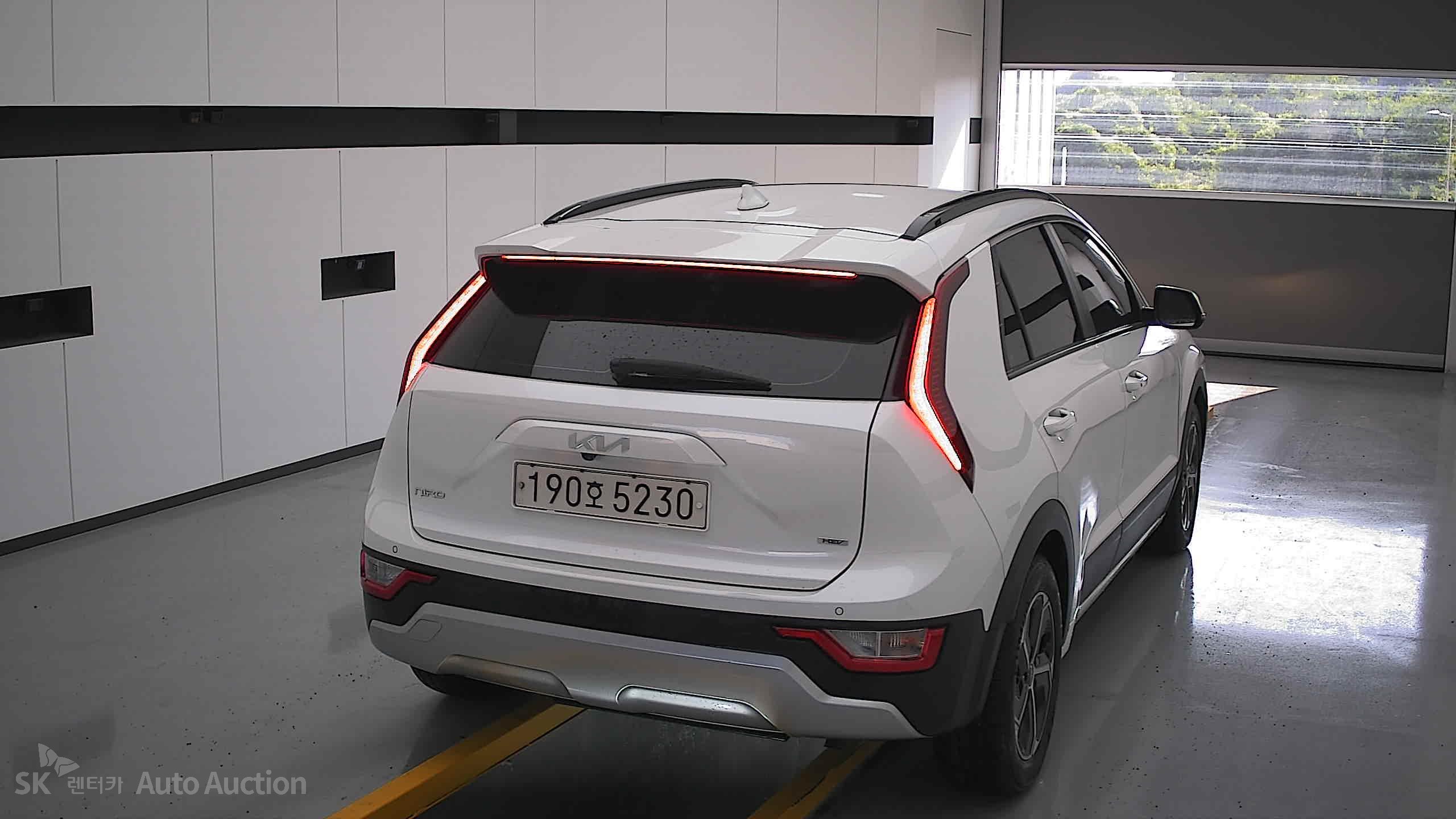 كيا All-New Niro 2022 — صورة 16