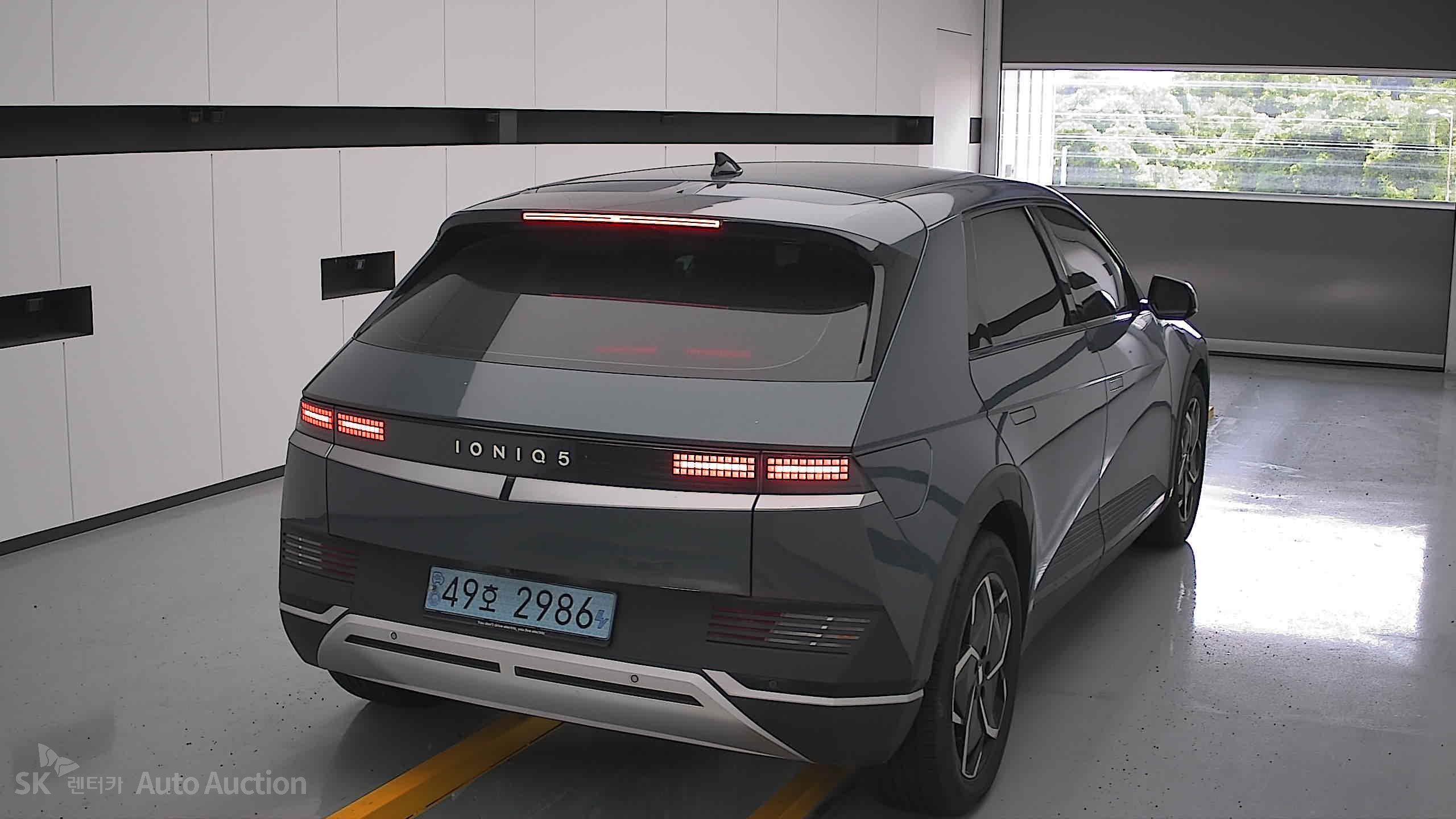 2022 - hyundai ioniq