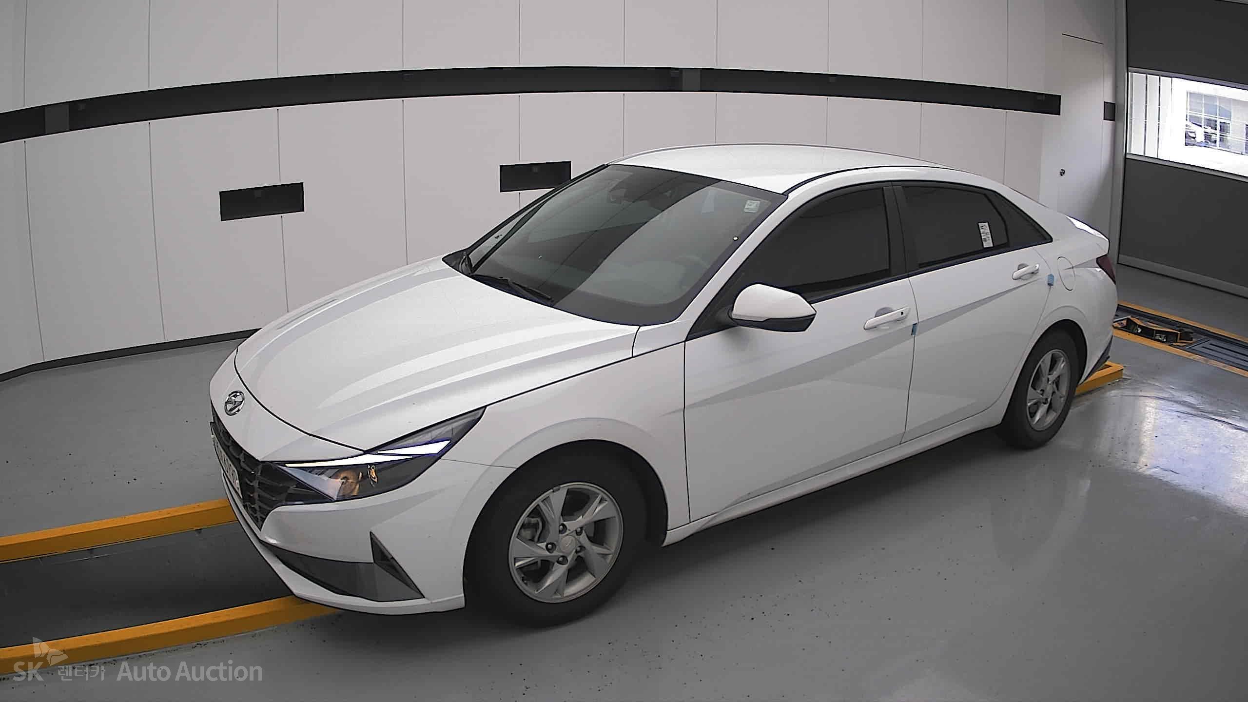 2022 - hyundai avante