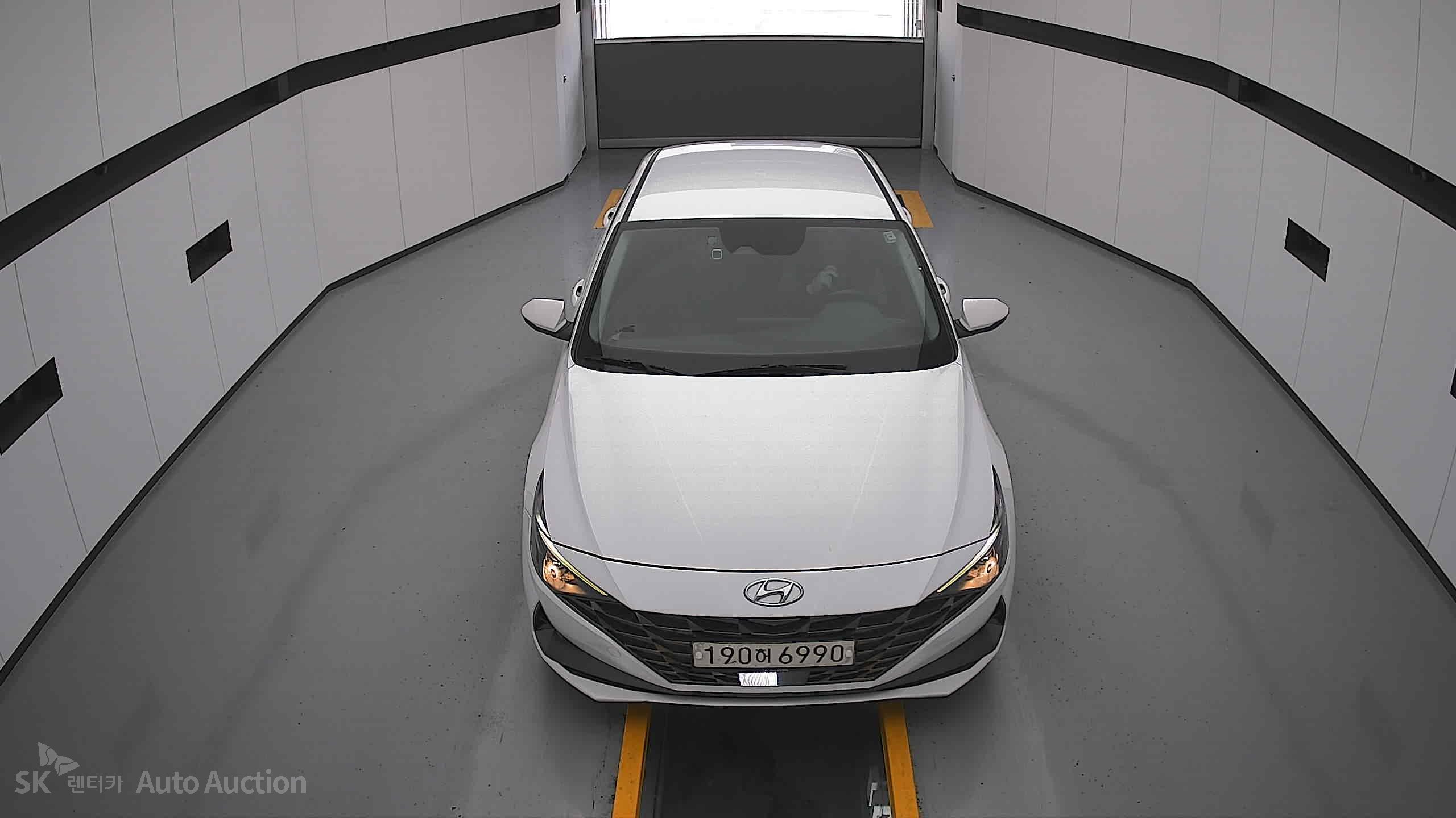 2022 - hyundai avante