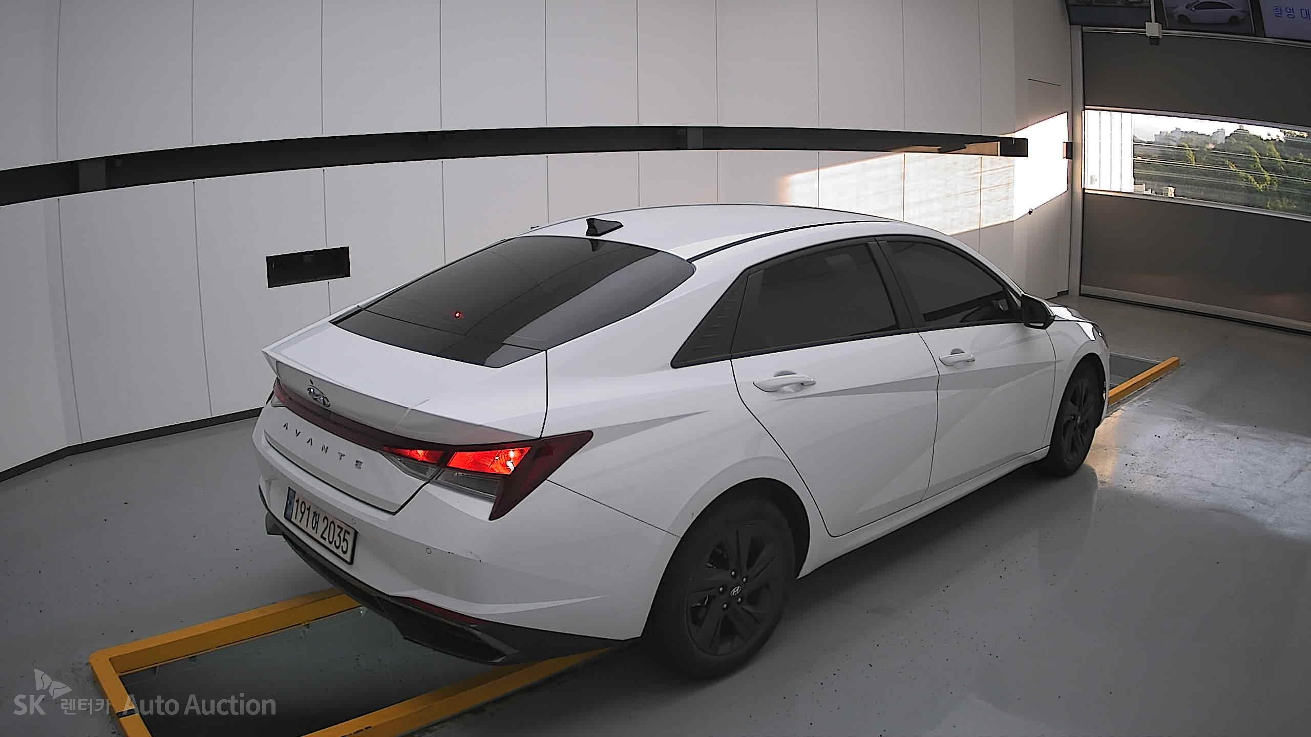 2023 - hyundai avante