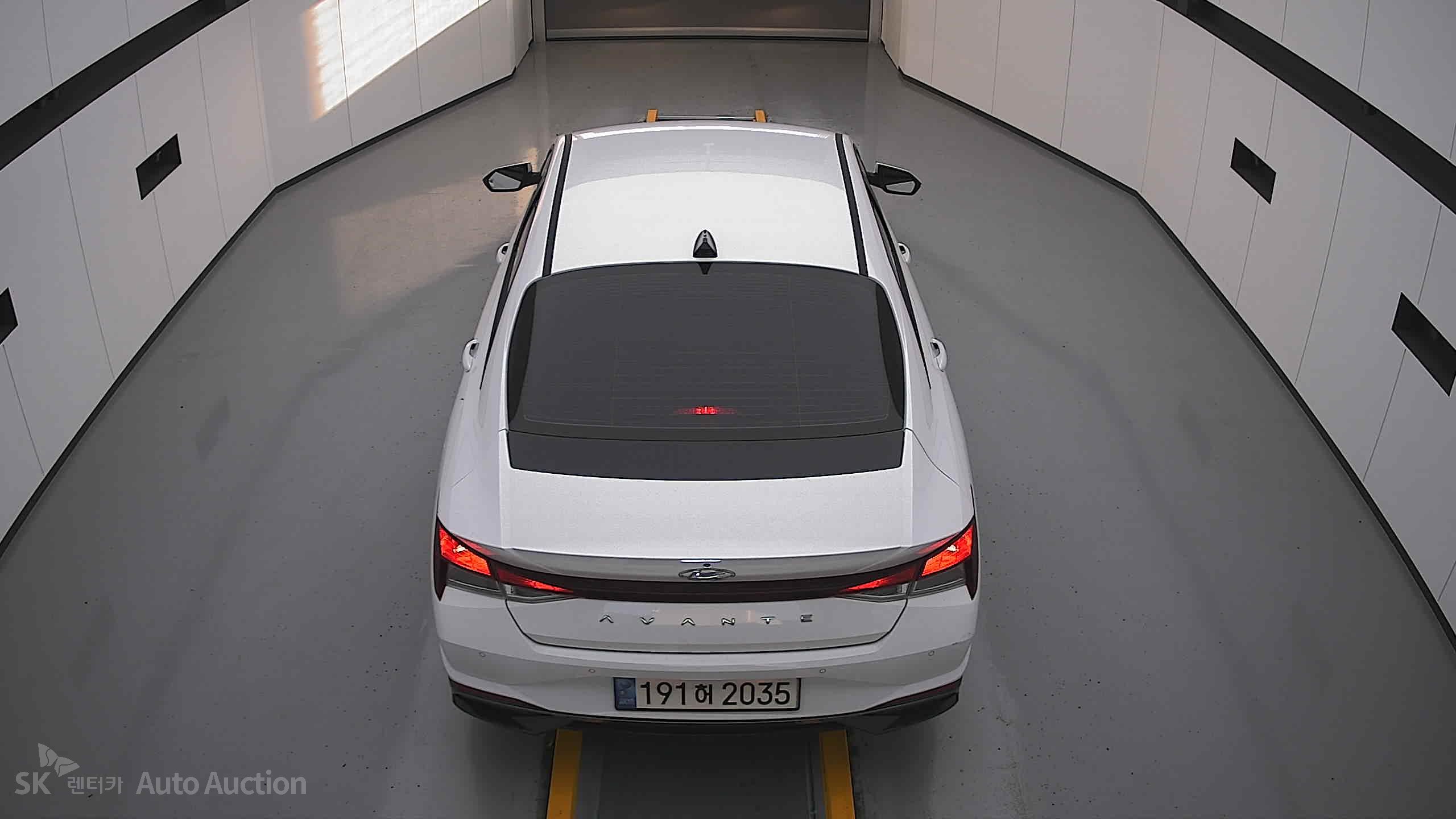 2023 - hyundai avante