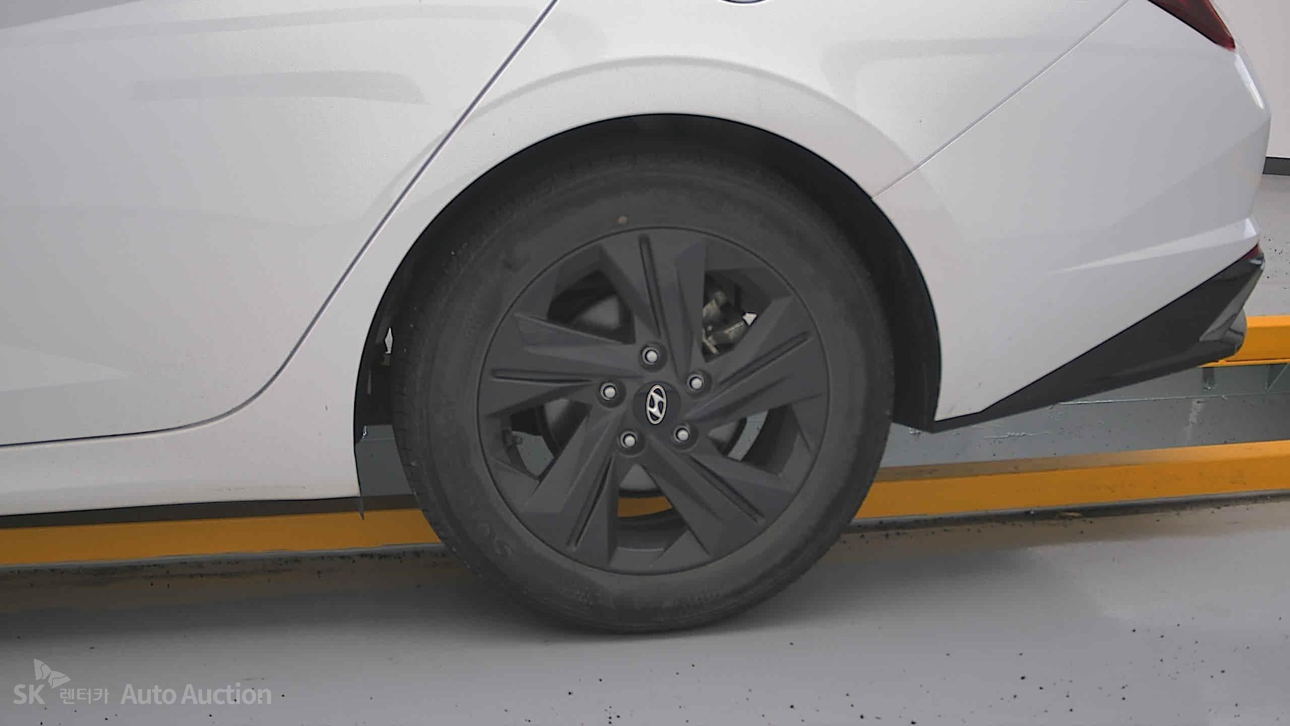 2023 - hyundai avante