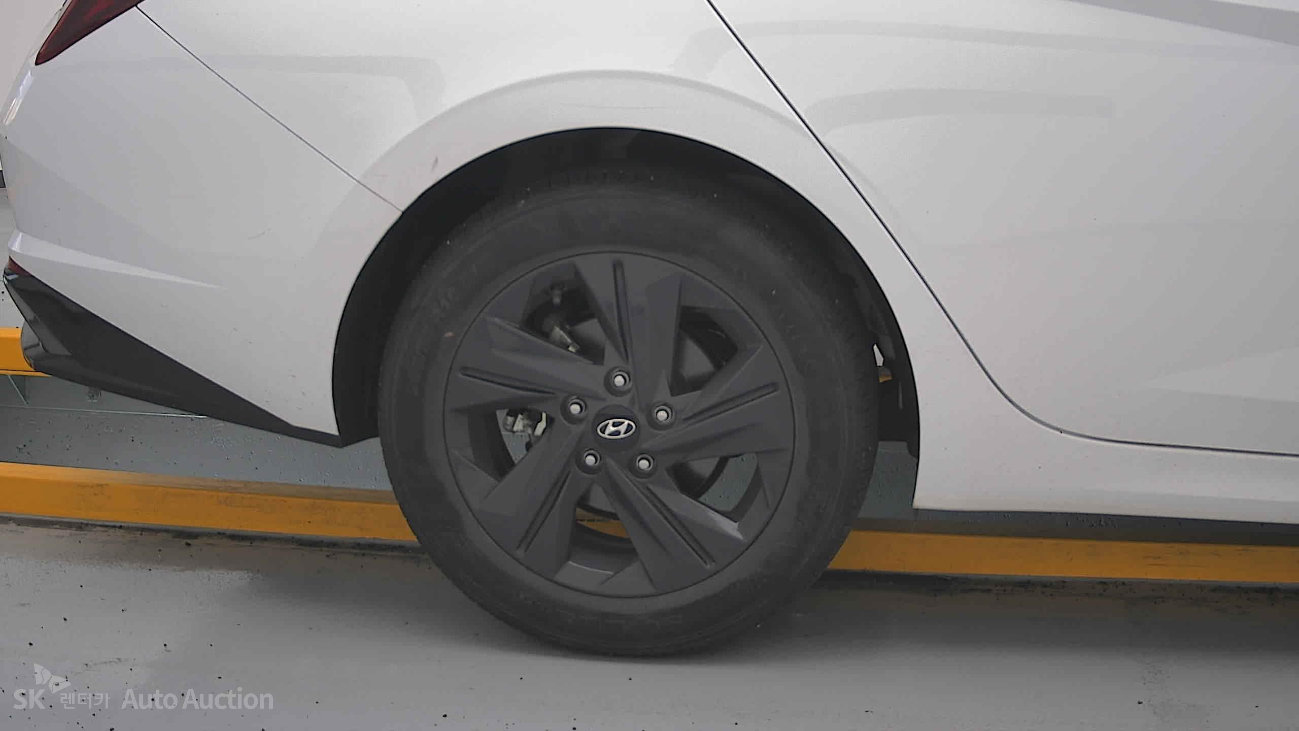 2023 - hyundai avante