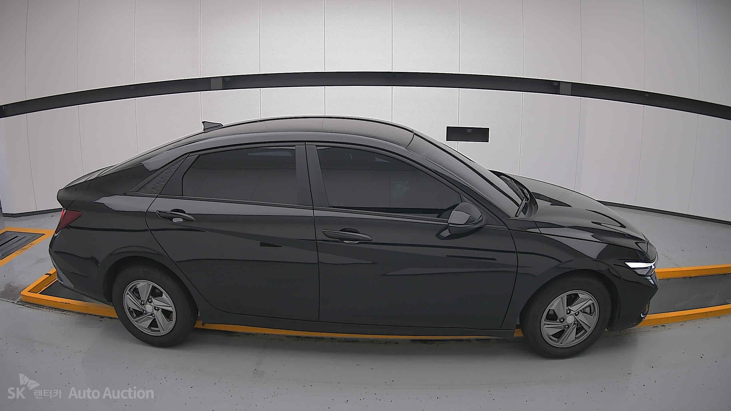 هيونداي أفانتي 2024 — صورة 19
