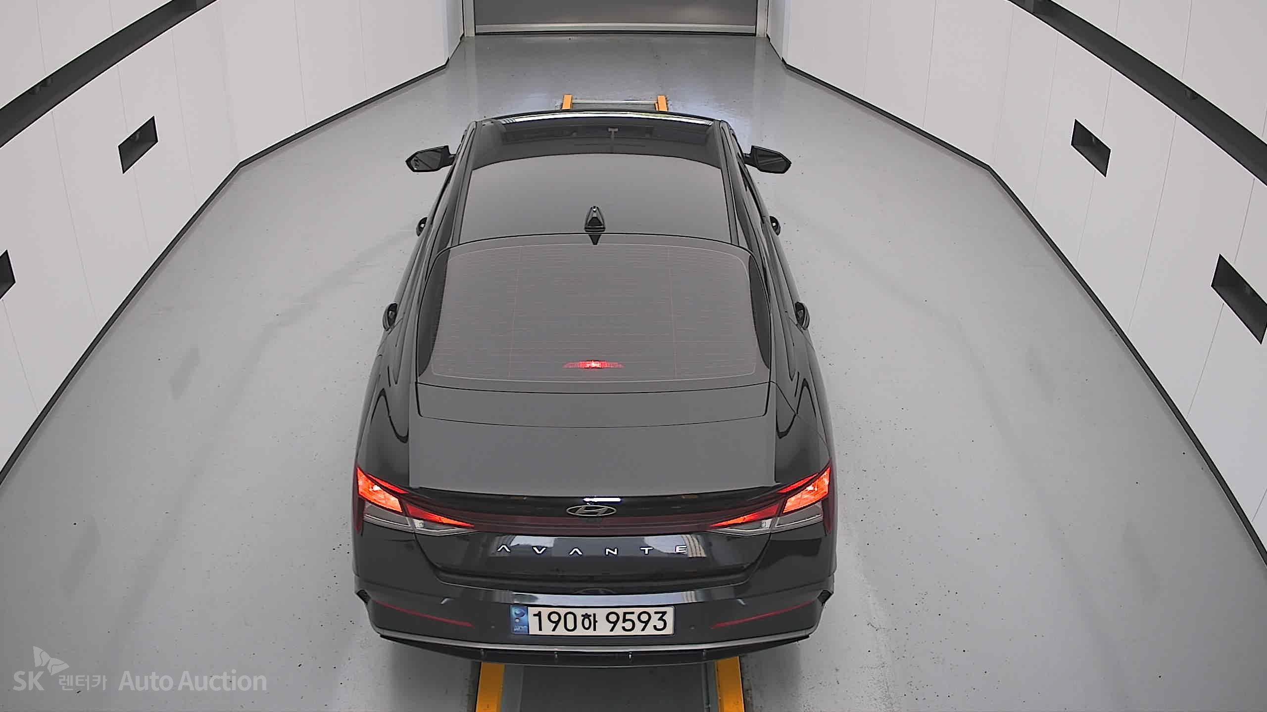 هيونداي أفانتي 2024 — صورة 23