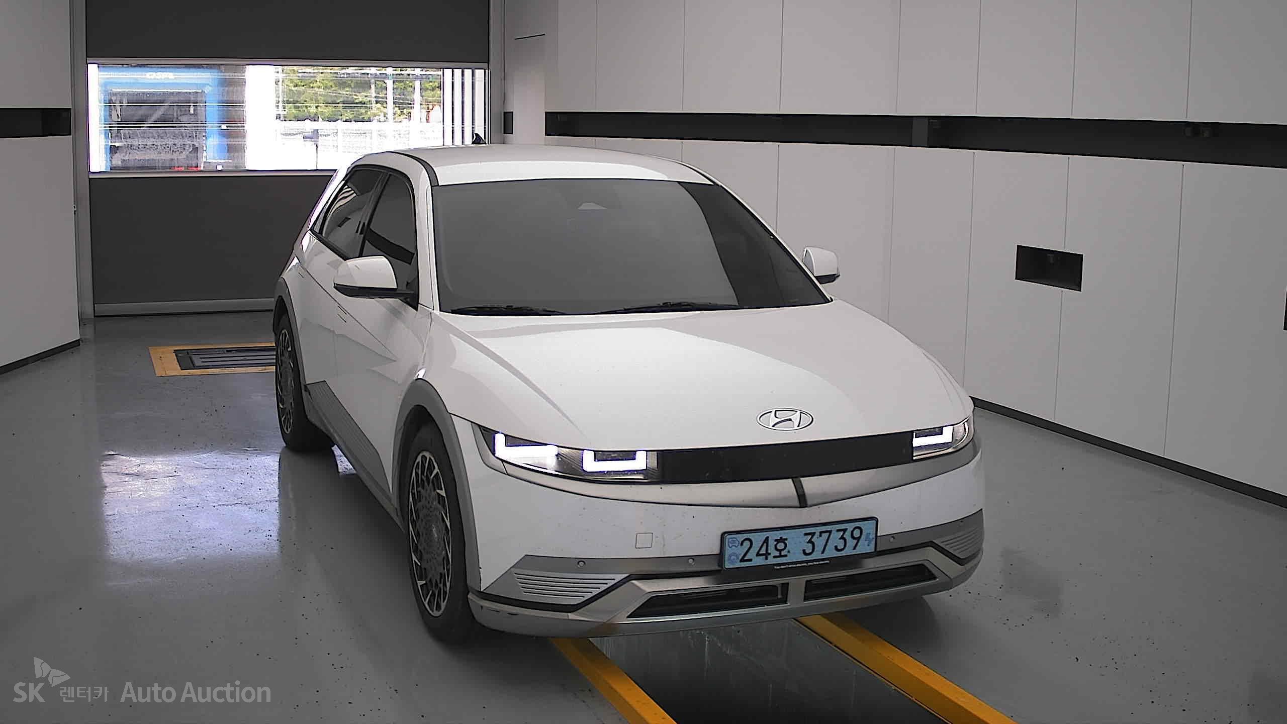 2023 - hyundai ioniq