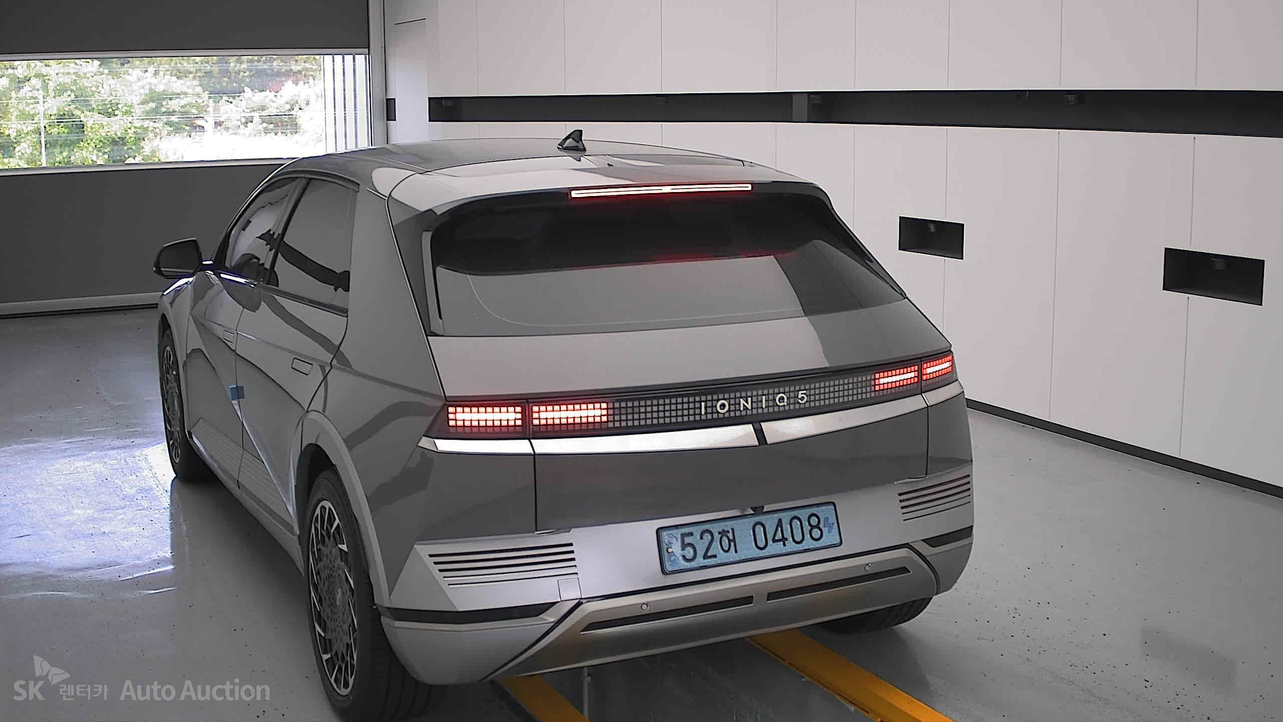هيونداي Ioniq 2022 — صورة 15
